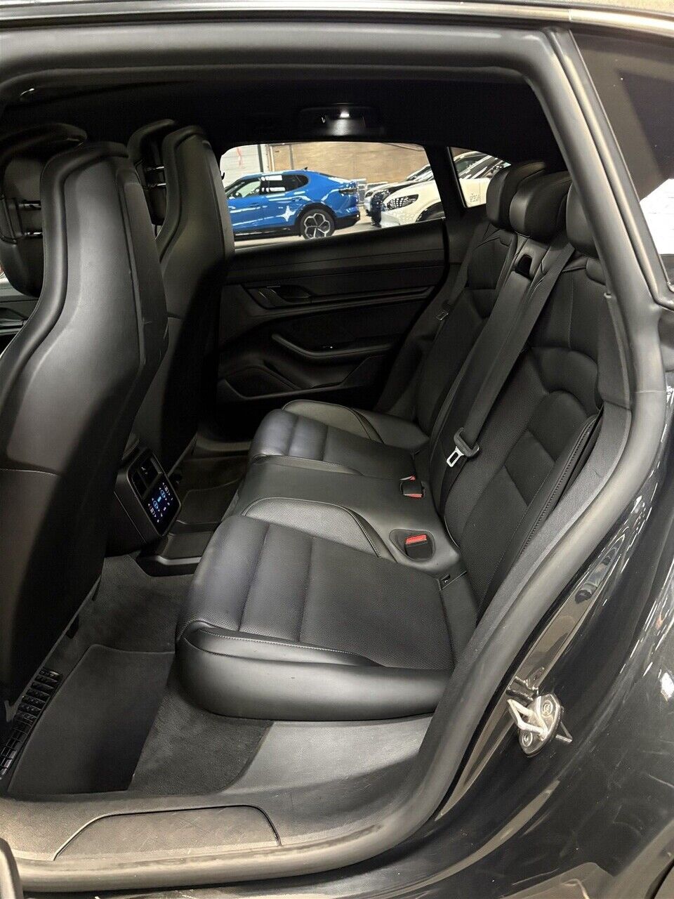 Billede af Porsche Taycan 4 Cross Turismo EL 4x4 435HK Stc Aut.