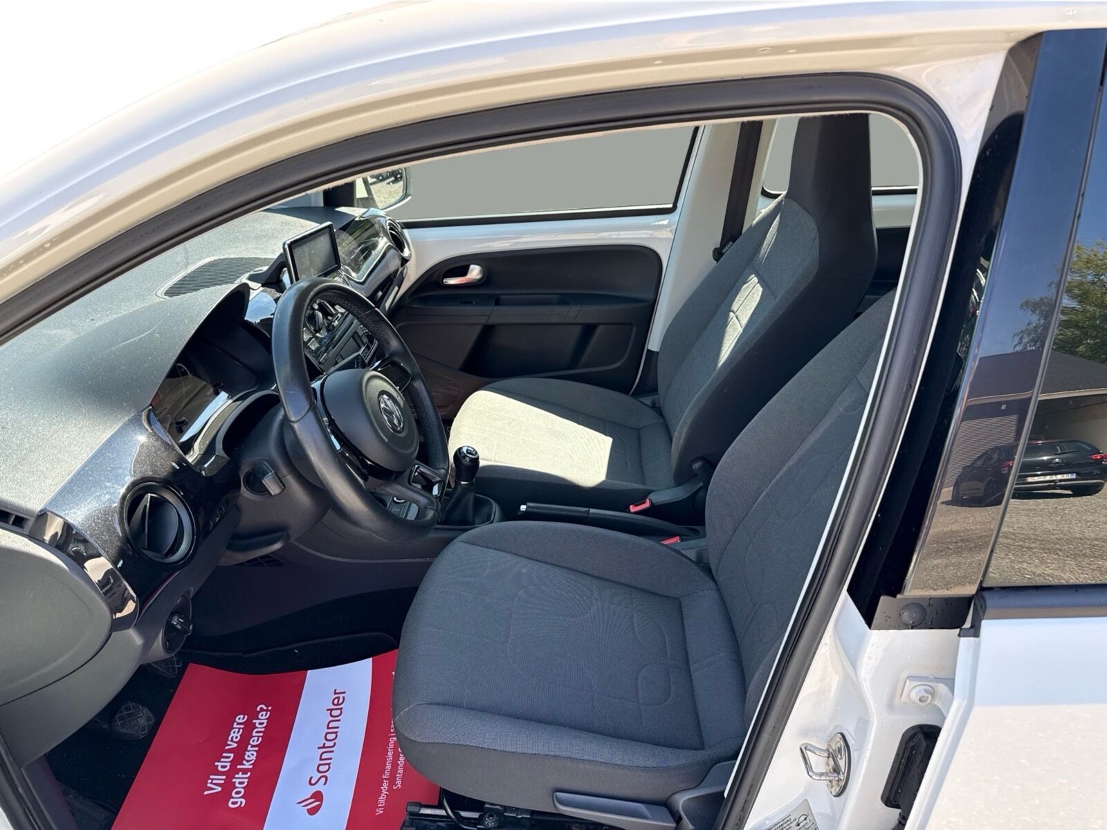 Billede af VW up 1,0 MPI BMT Move 60HK 5d