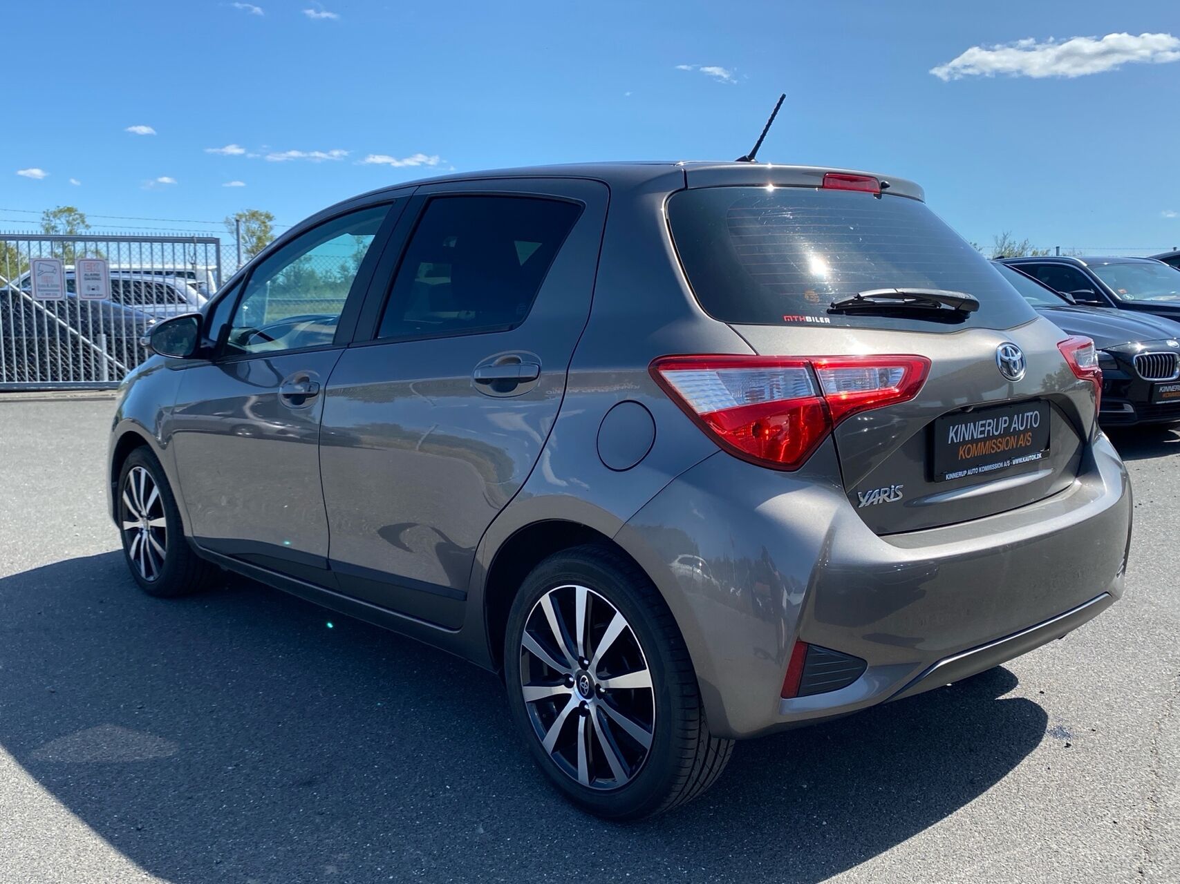 Billede af Toyota Yaris 1,0 VVT-I T2 69HK 5d