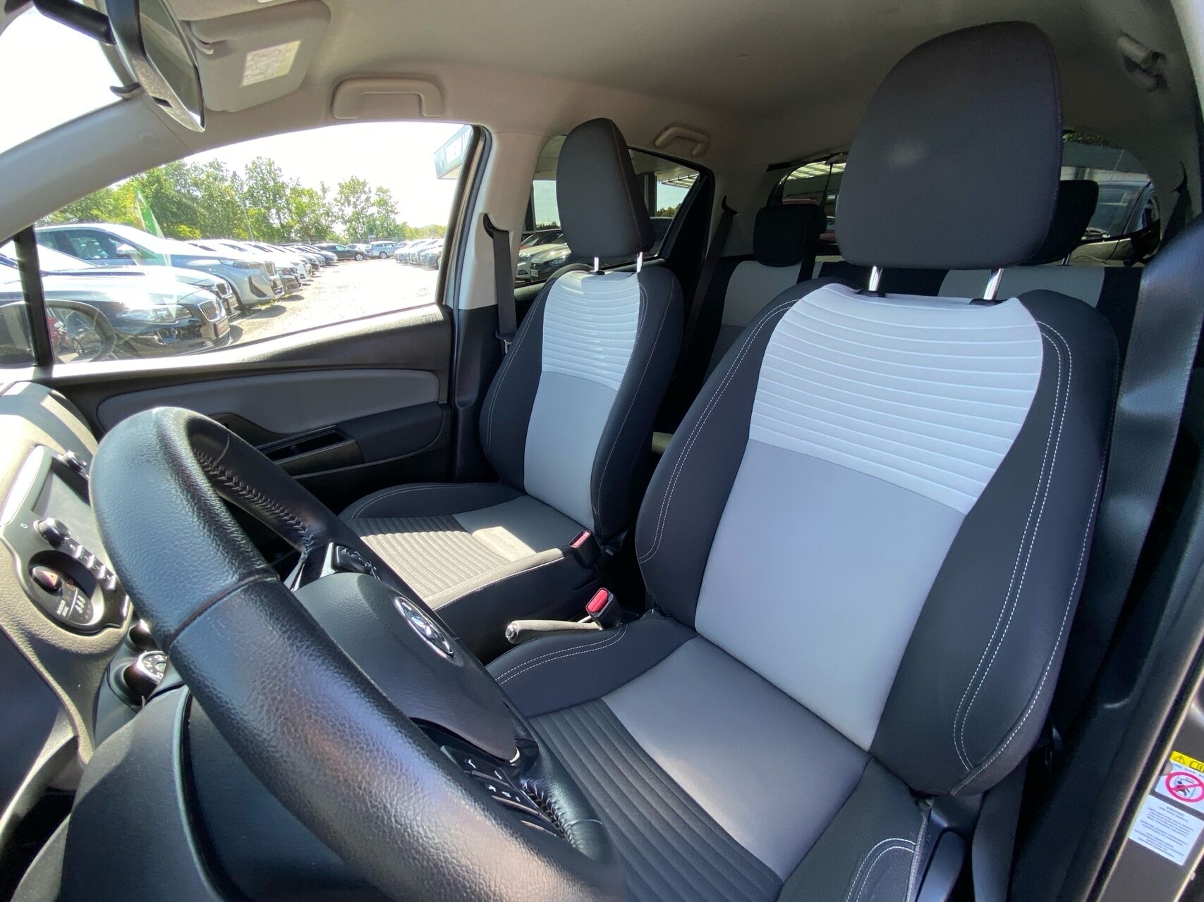 Billede af Toyota Yaris 1,0 VVT-I T2 69HK 5d
