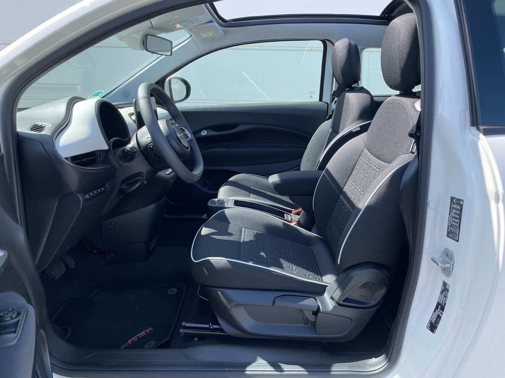 Billede af Fiat 500e EL Icon 118HK Cabr. Aut.