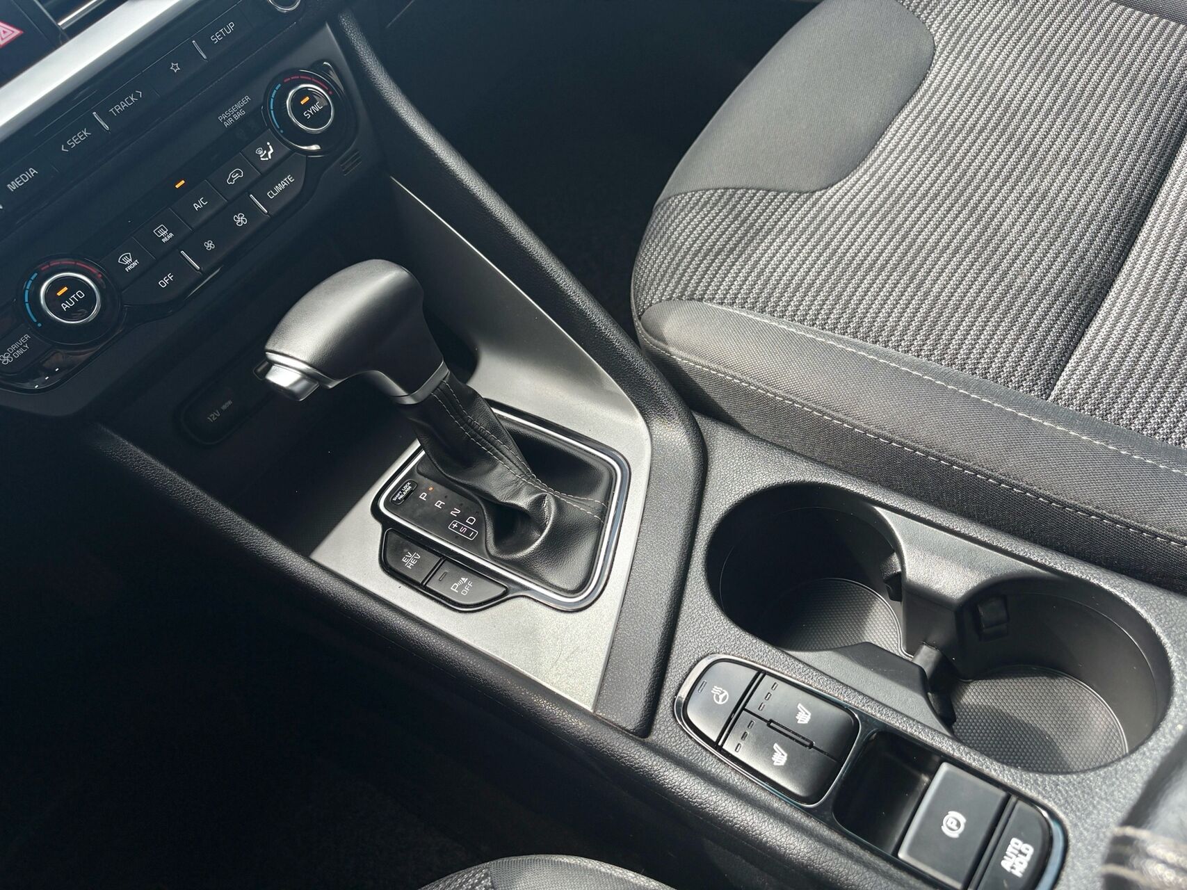 Billede af Kia Niro 1,6 GDI PHEV  Plugin-hybrid Comfort DCT 141HK 5d 6g Aut.