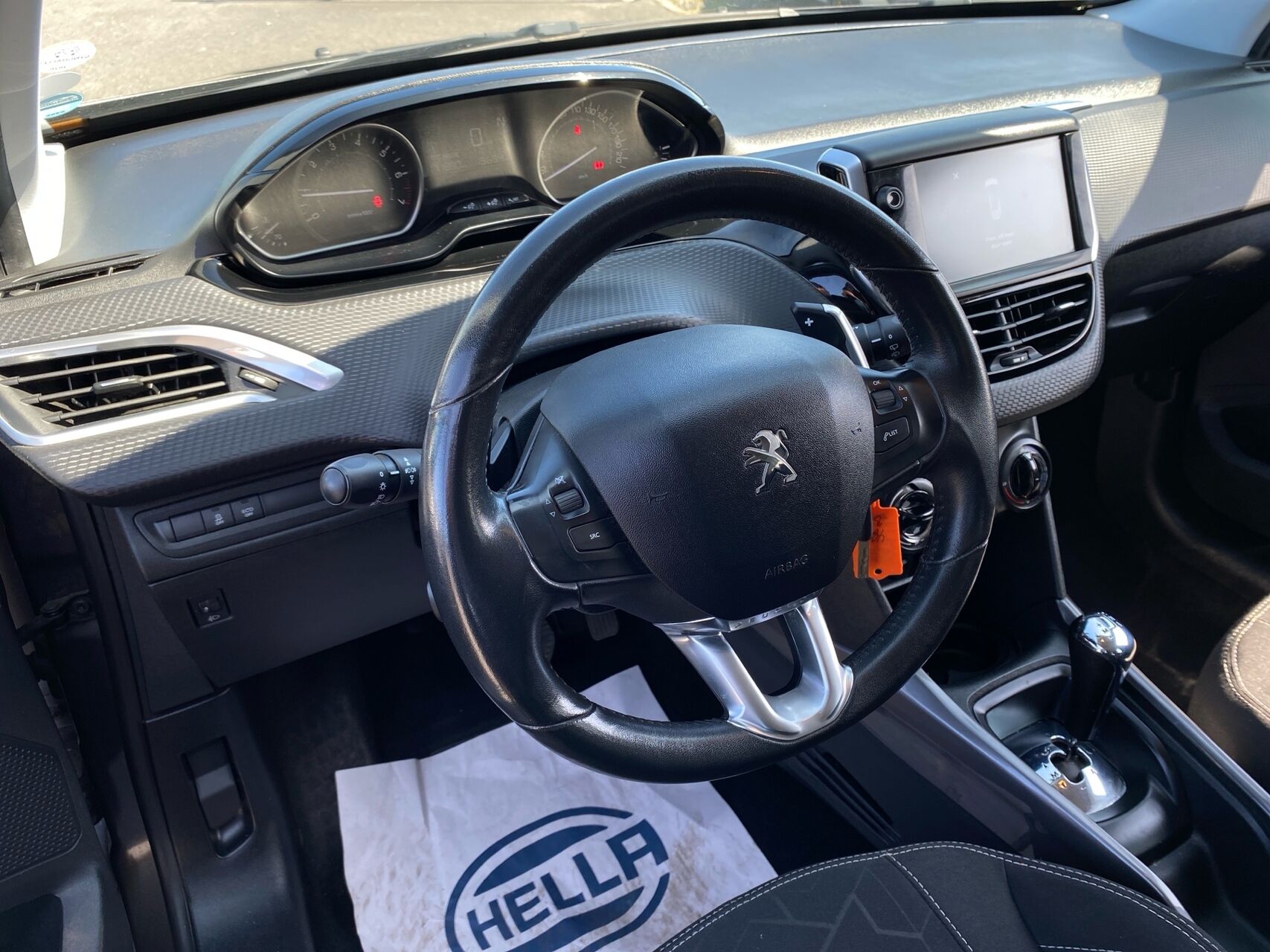 Billede af Peugeot 2008 1,2 e-Vti Active Connect ESG 82HK Aut.