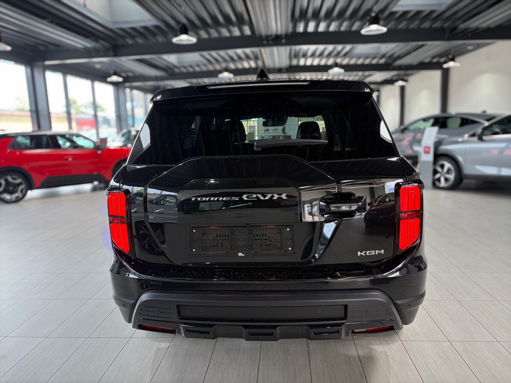 Billede af KGM KGMOBILITY Torres Black Edge FWD 80,6kWh