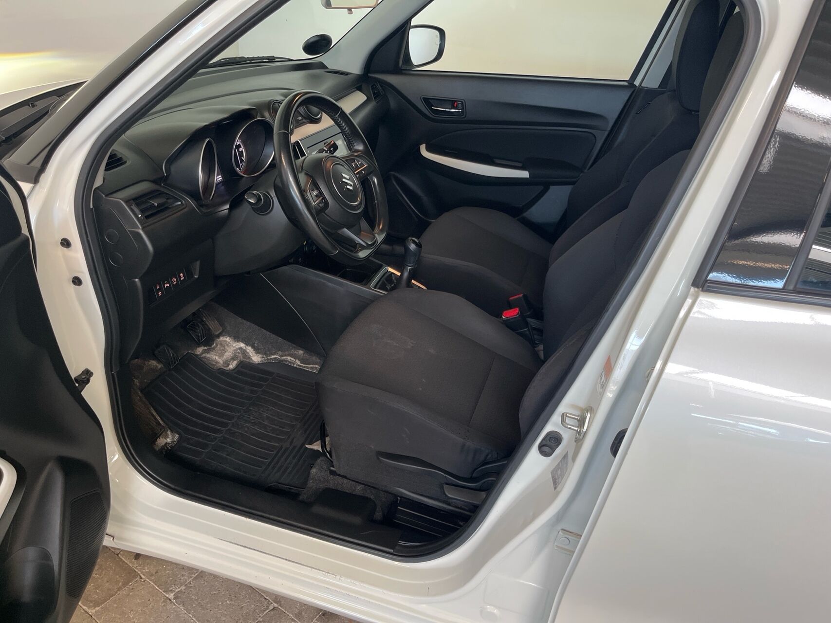 Billede af Suzuki Swift 1,2 Dualjet  Mild hybrid Action AEB 83HK 5d