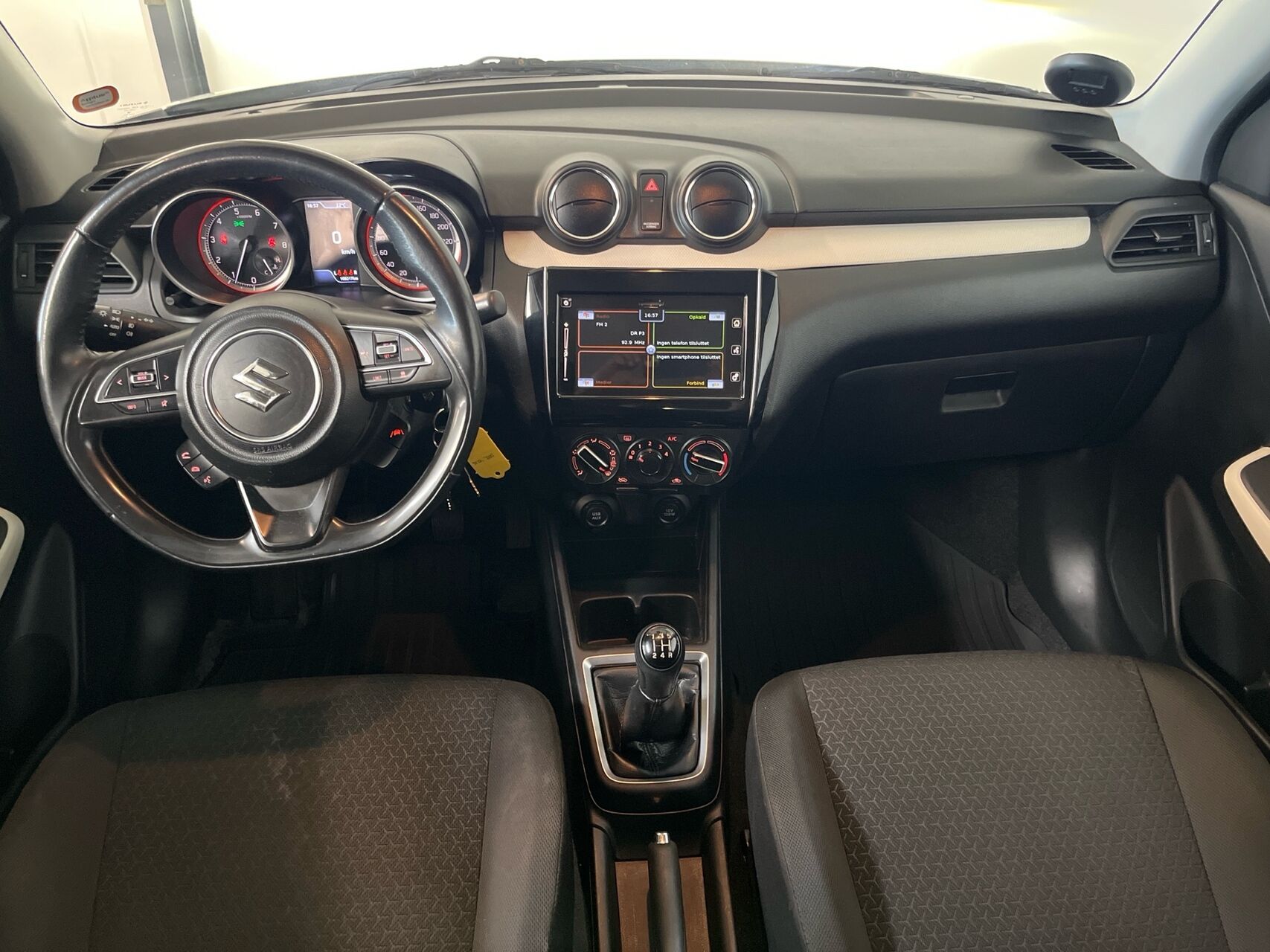 Billede af Suzuki Swift 1,2 Dualjet  Mild hybrid Action AEB 83HK 5d