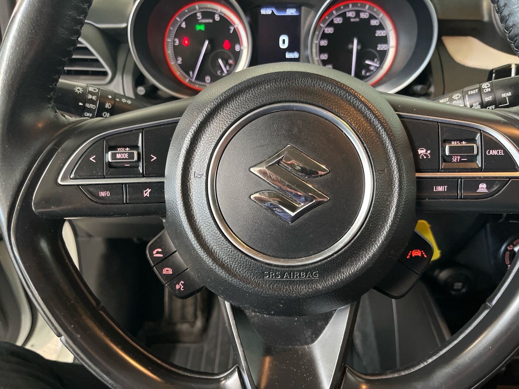 Billede af Suzuki Swift 1,2 Dualjet  Mild hybrid Action AEB 83HK 5d
