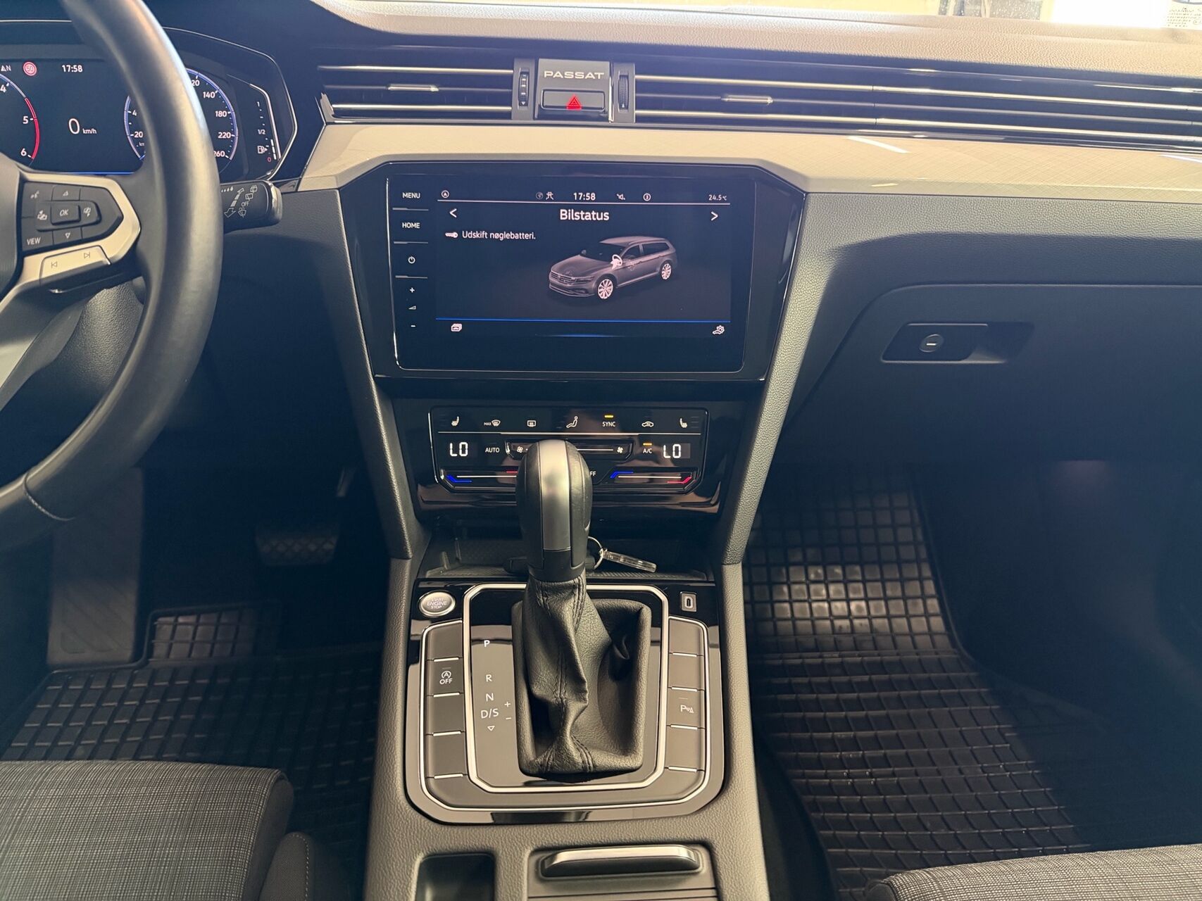 Billede af VW Passat Variant 2,0 TDI SCR Business Plus Pro DSG 150HK Stc 7g Aut.