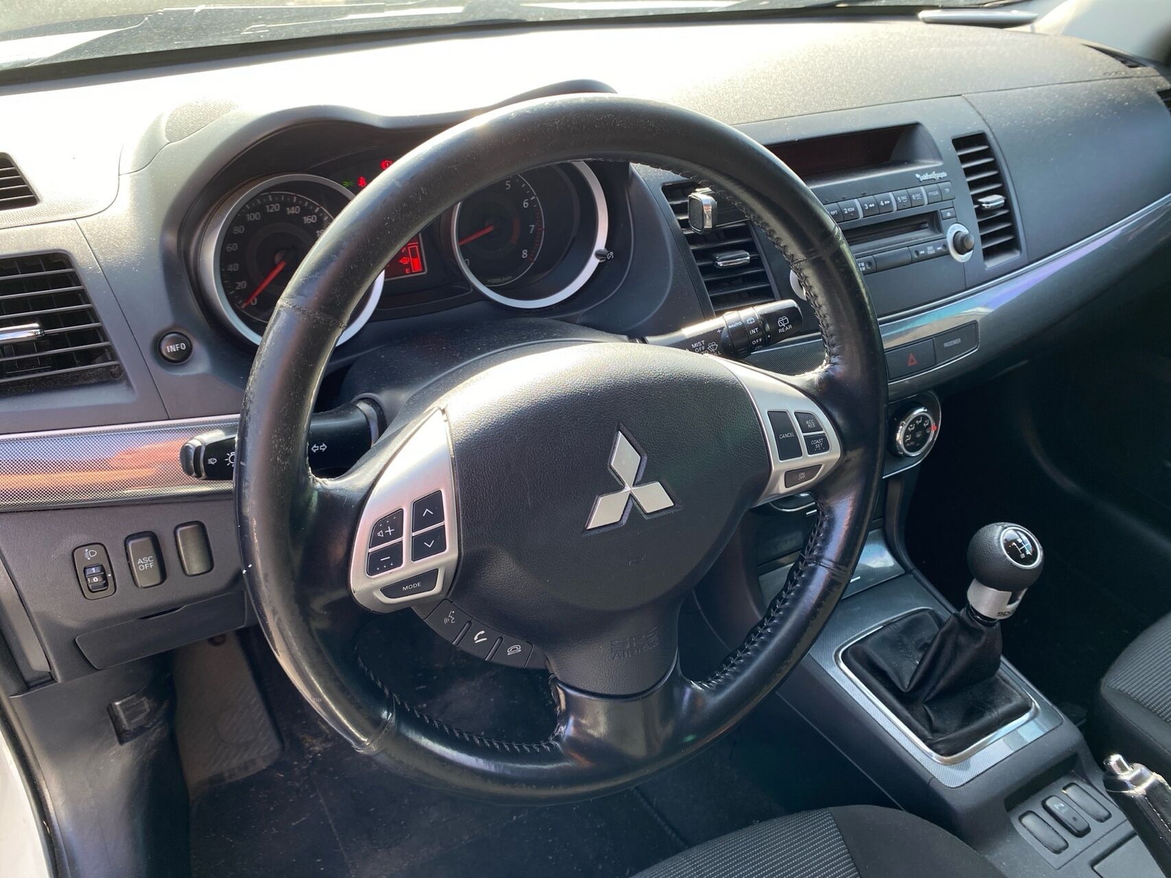 Billede af Mitsubishi Lancer 1,8 Invite 143HK