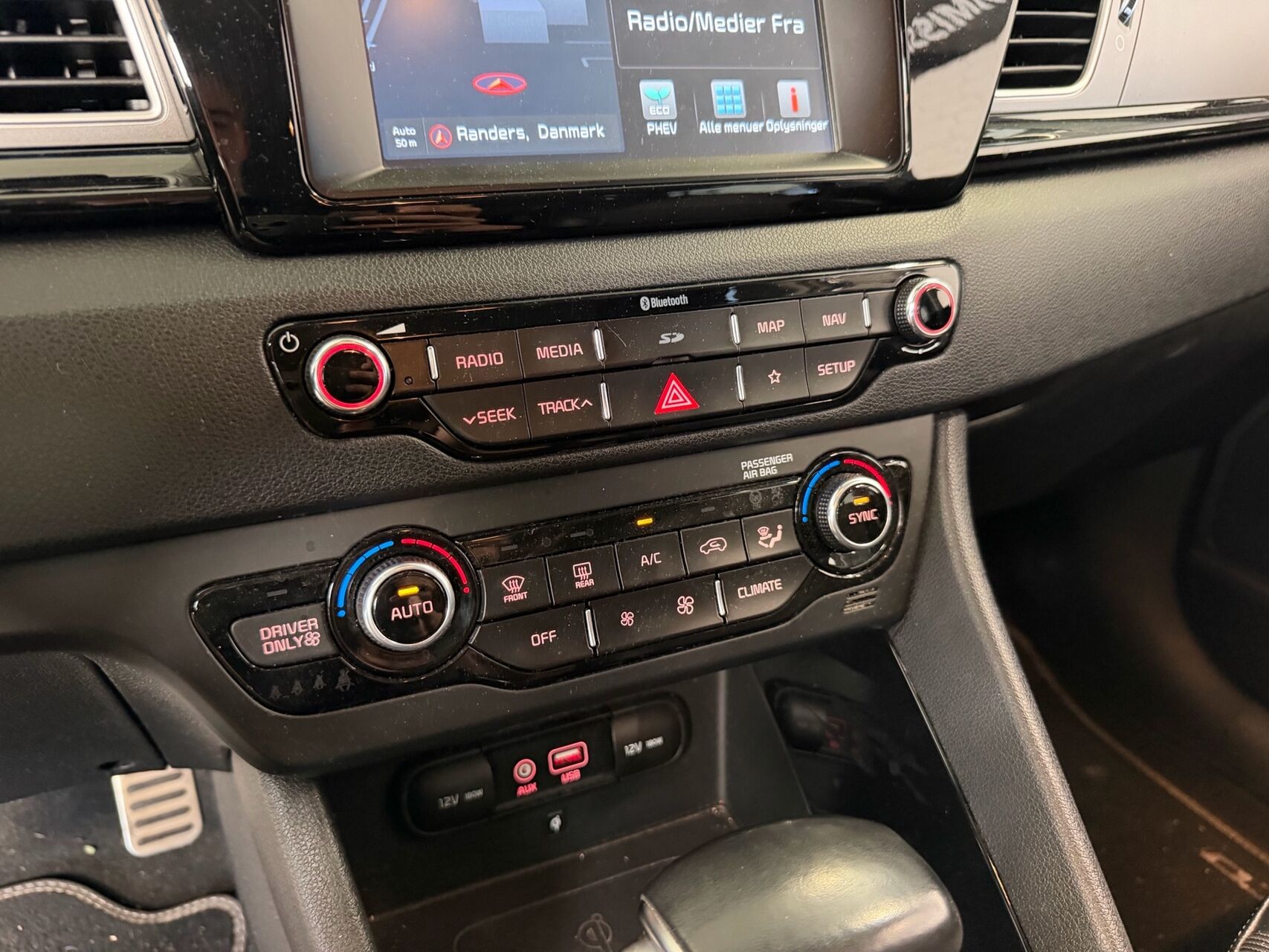 Billede af Kia Niro 1,6 GDI PHEV  Plugin-hybrid Advance DCT 141HK 5d 6g Aut.