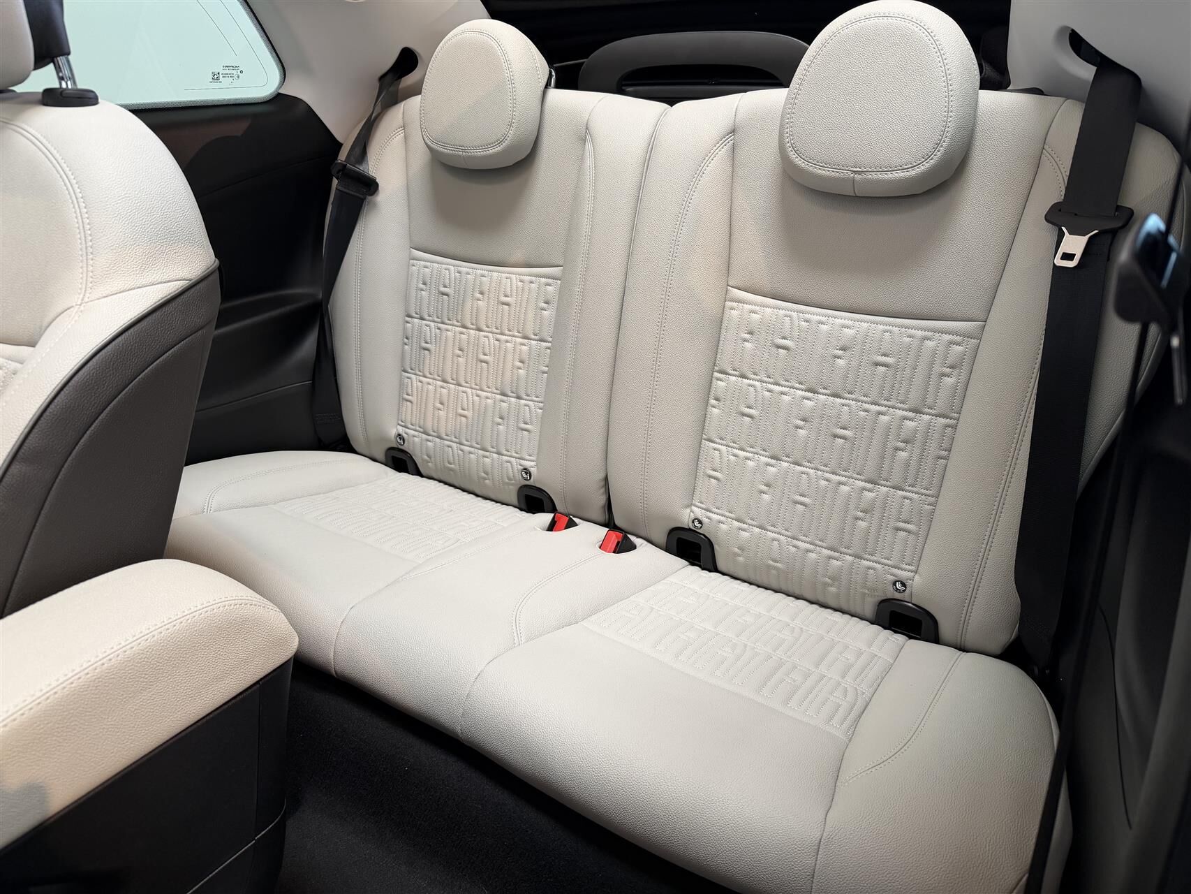Billede af Fiat 500e EL La Prima 118HK Cabr. Aut.