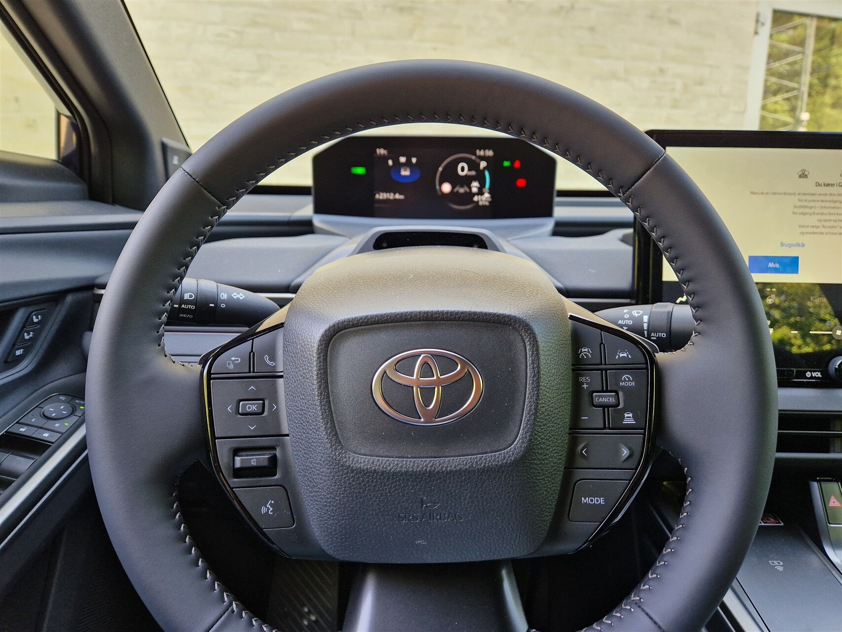 Billede af Toyota BZ4X EL Executive AWD 343HK 5d Aut.