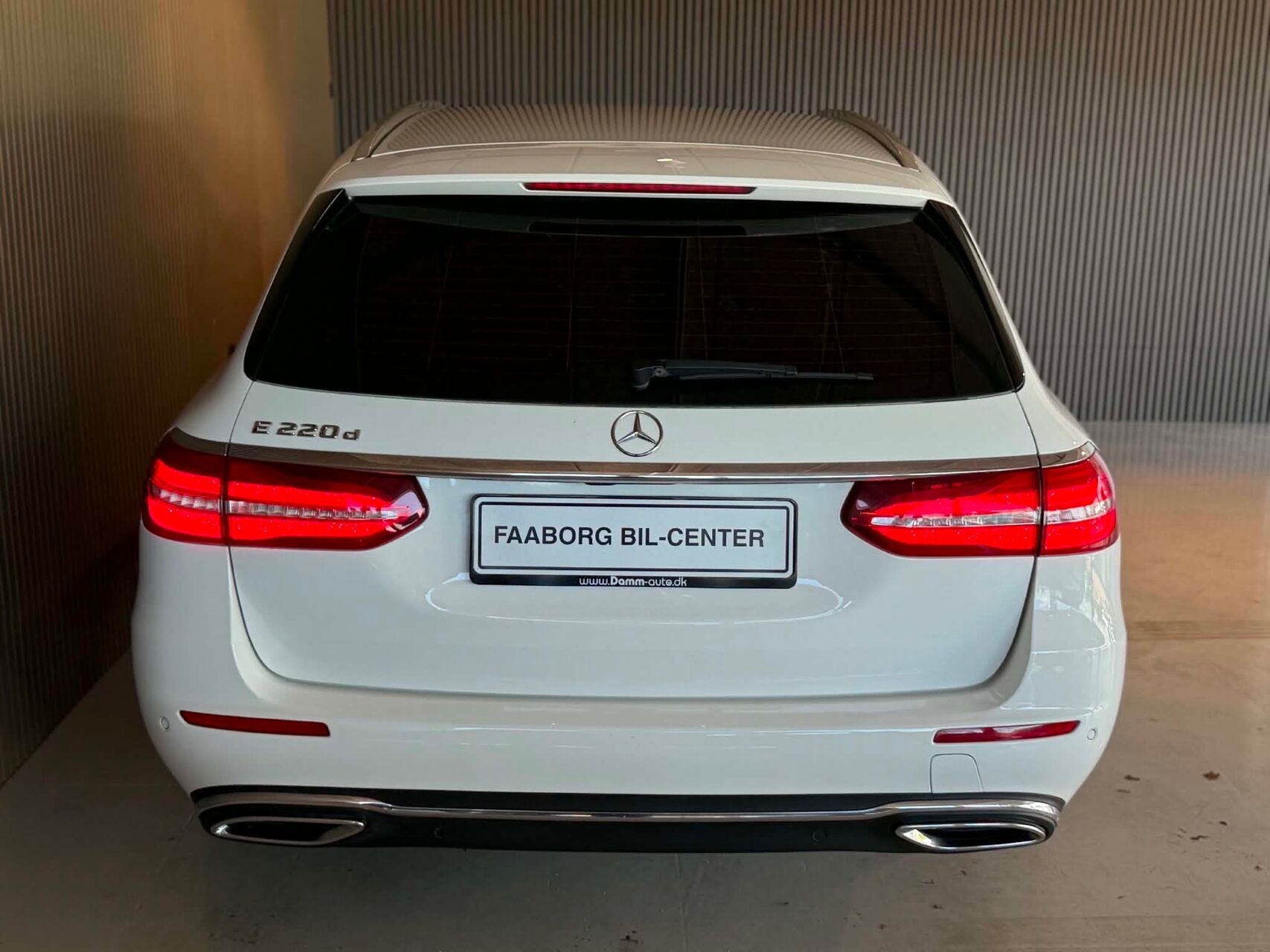 Billede af Mercedes-Benz E220 d T 2,0 D Avantgarde 9G-Tronic 194HK Stc Aut.