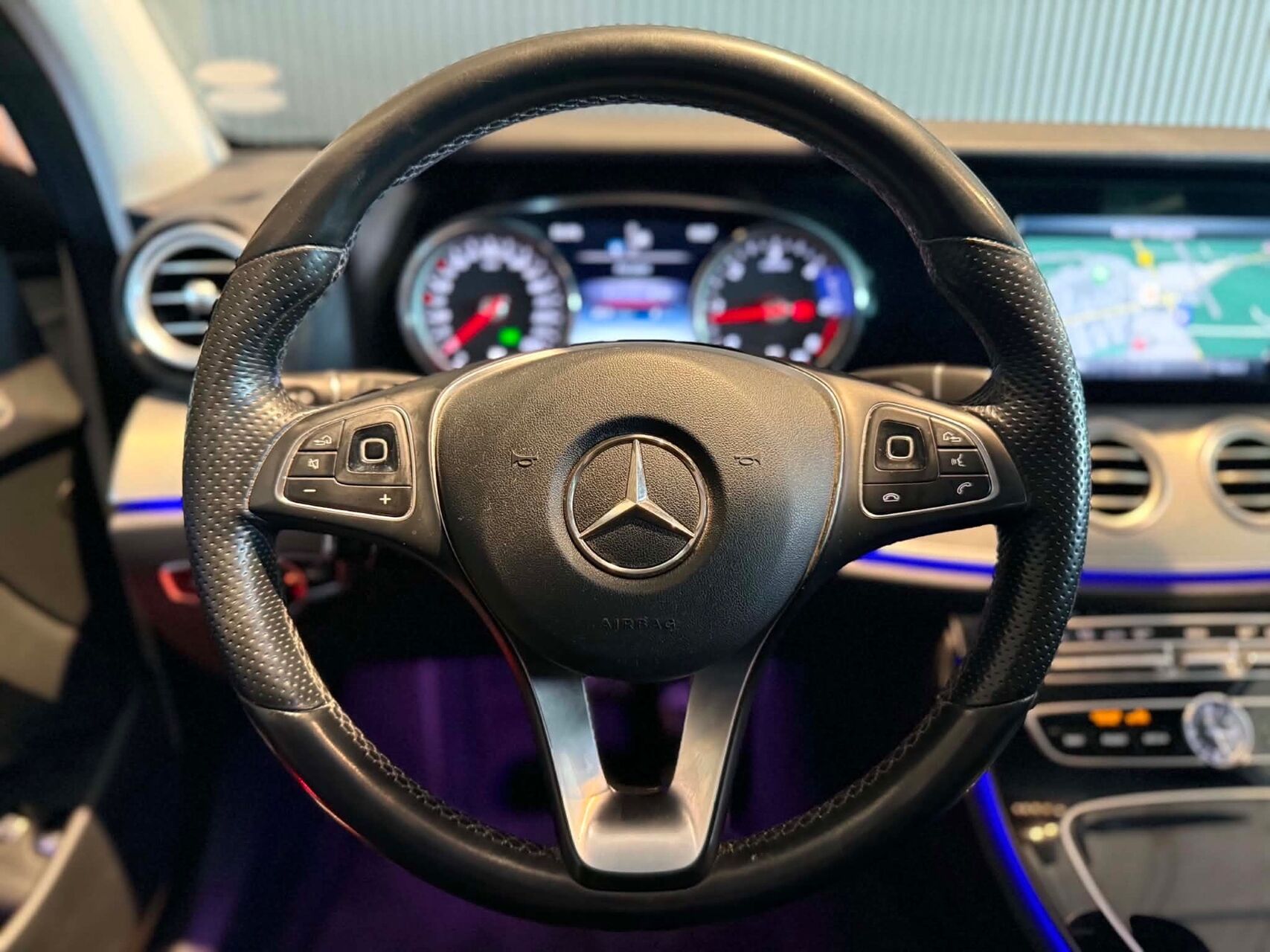 Billede af Mercedes-Benz E220 d T 2,0 D Avantgarde 9G-Tronic 194HK Stc Aut.