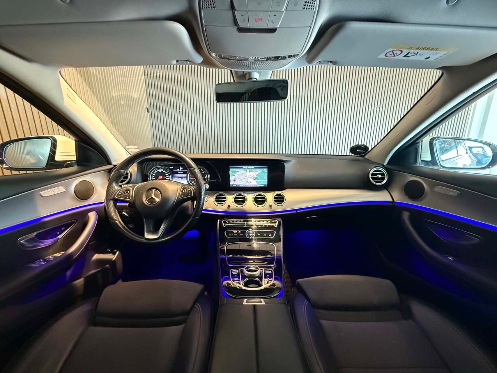 Billede af Mercedes-Benz E220 d T 2,0 D Avantgarde 9G-Tronic 194HK Stc Aut.