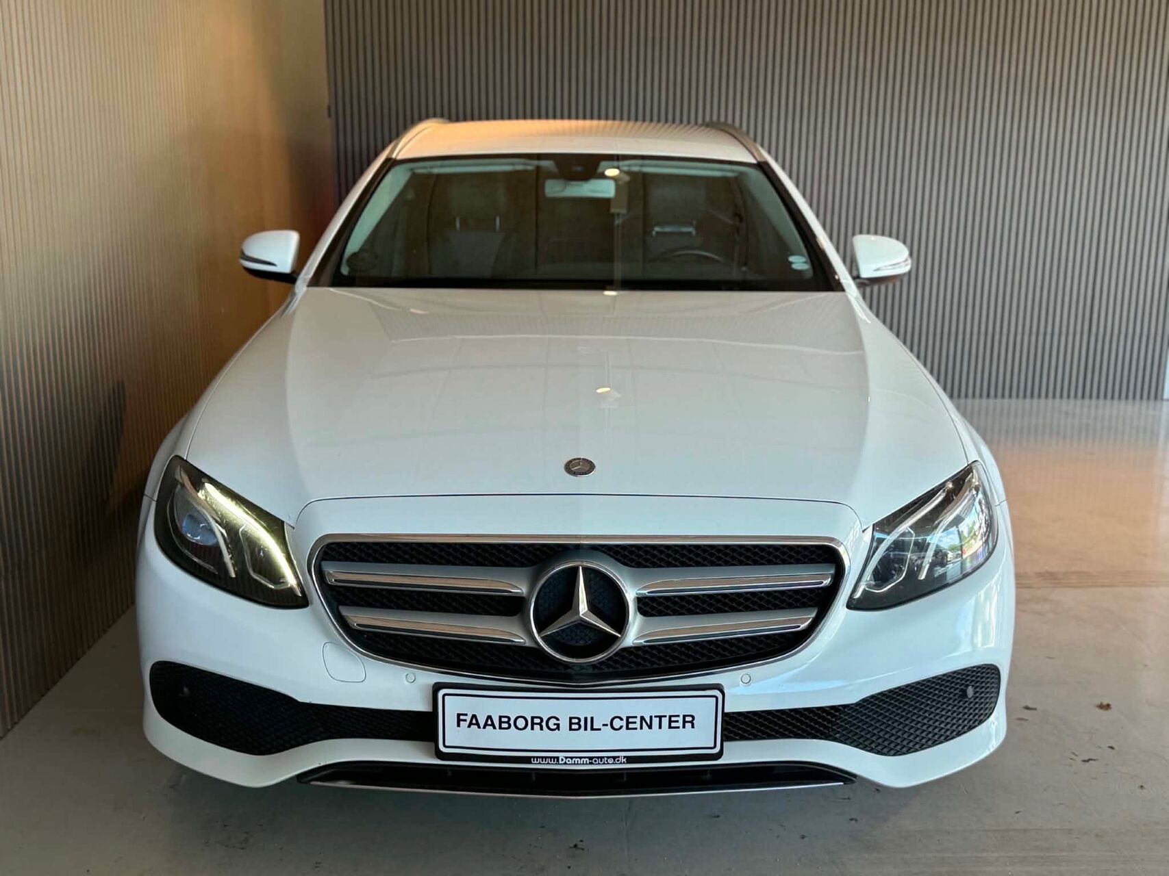 Billede af Mercedes-Benz E220 d T 2,0 D Avantgarde 9G-Tronic 194HK Stc Aut.