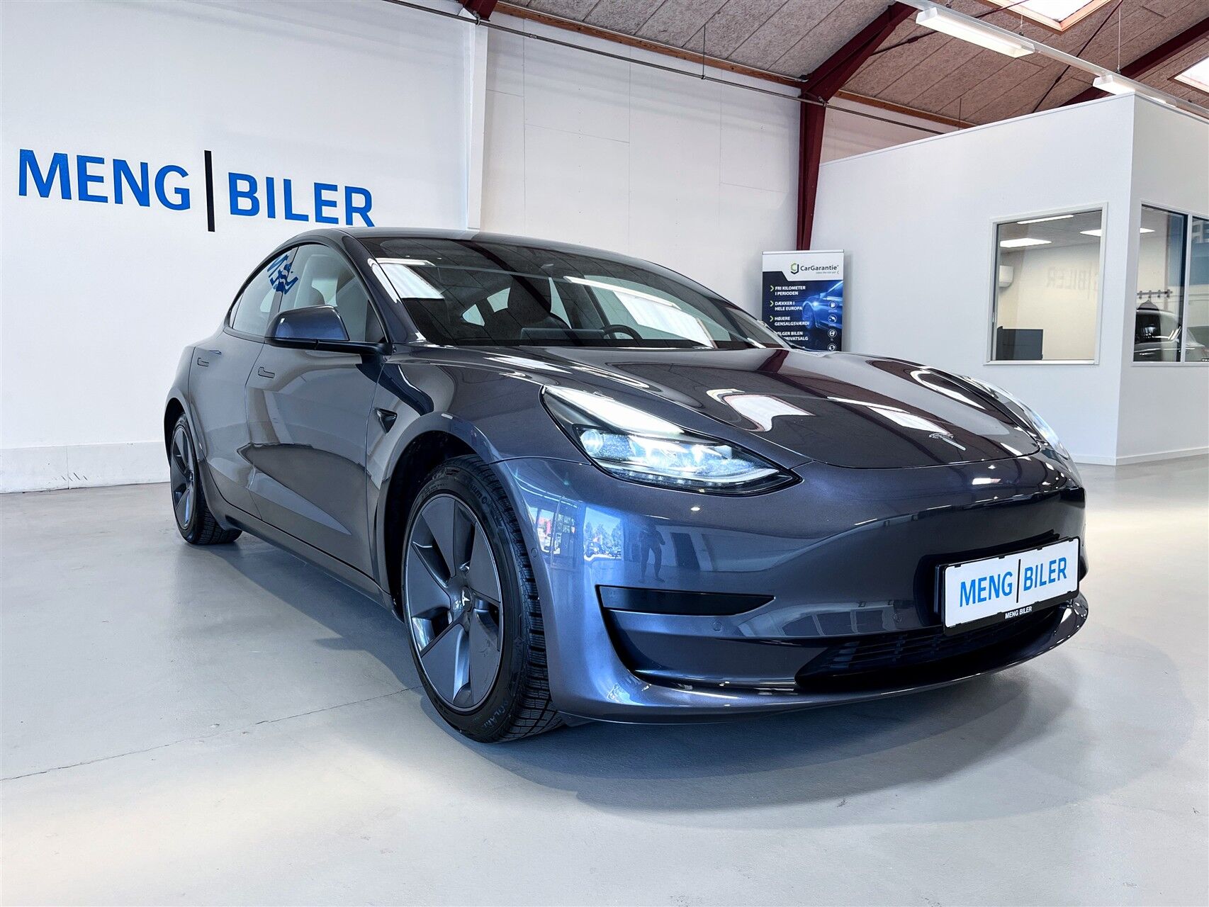 Billede af Tesla Model 3 EL Standard Range Plus 283HK Aut. 