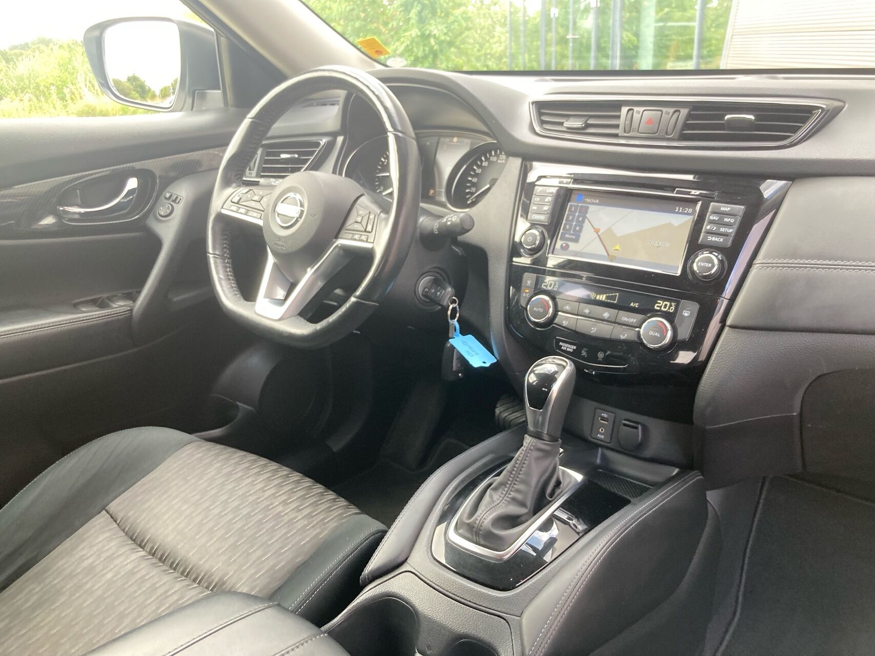 Billede af Nissan X-Trail 1,3 Dig-T Acenta DCT 160HK 5d 6g Aut.