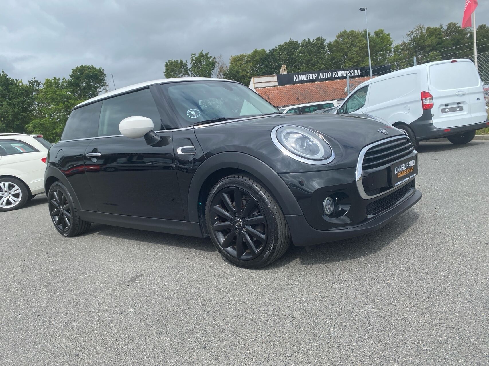 Billede af Mini Cooper 1,5 Essential Steptronic 136HK 3d 7g Aut.