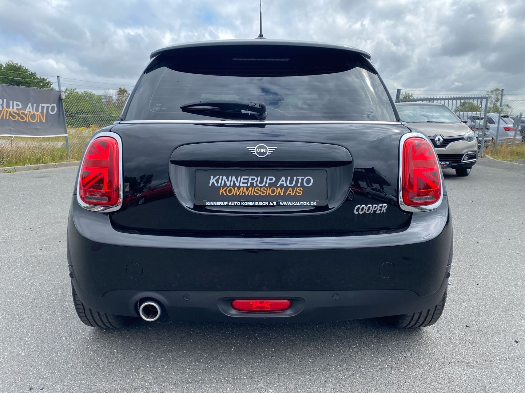 Billede af Mini Cooper 1,5 Essential Steptronic 136HK 3d 7g Aut.