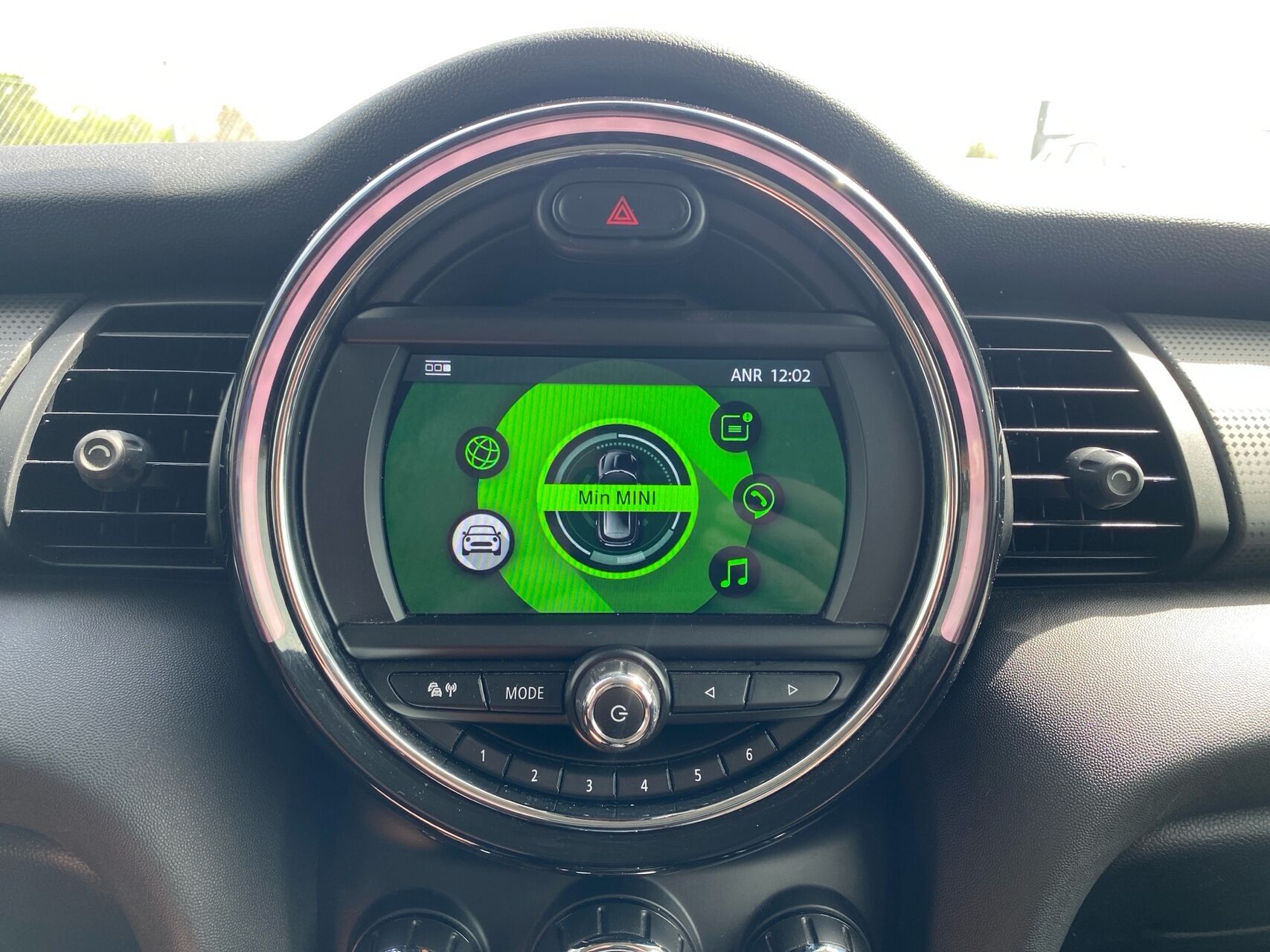 Billede af Mini Cooper 1,5 Essential Steptronic 136HK 3d 7g Aut.