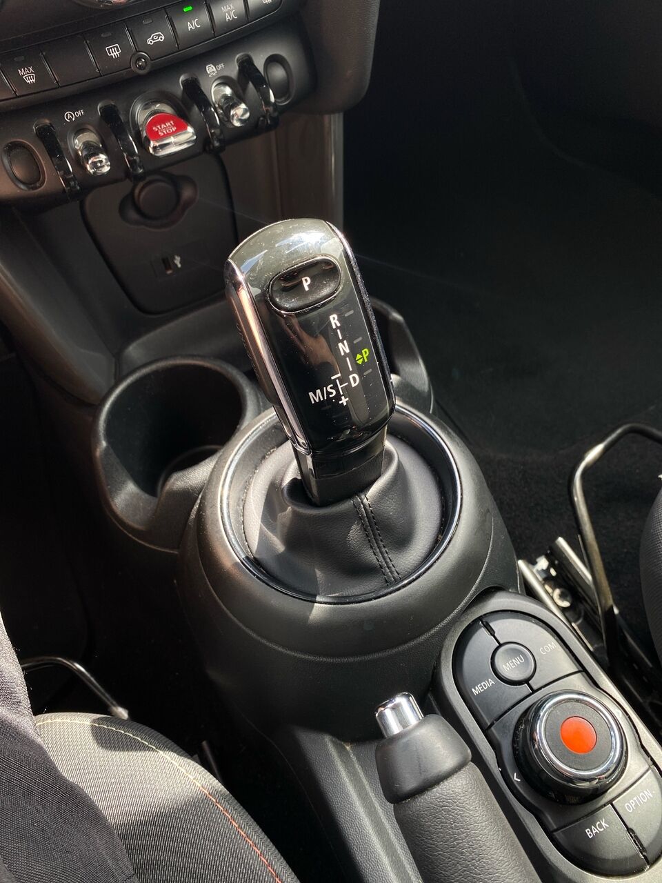 Billede af Mini Cooper 1,5 Essential Steptronic 136HK 3d 7g Aut.
