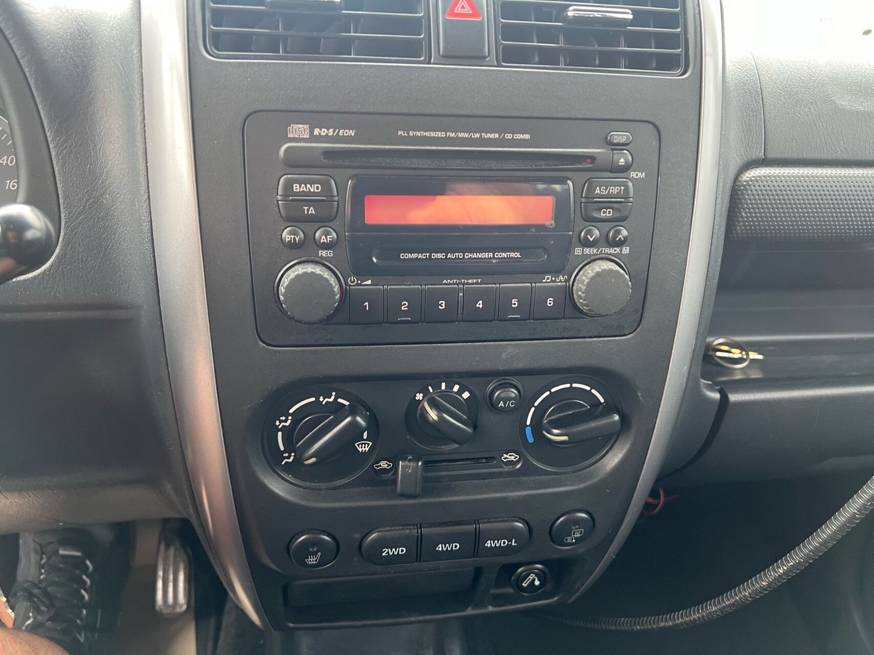 Billede af Suzuki Jimny 1,3 4WD 85HK 3d