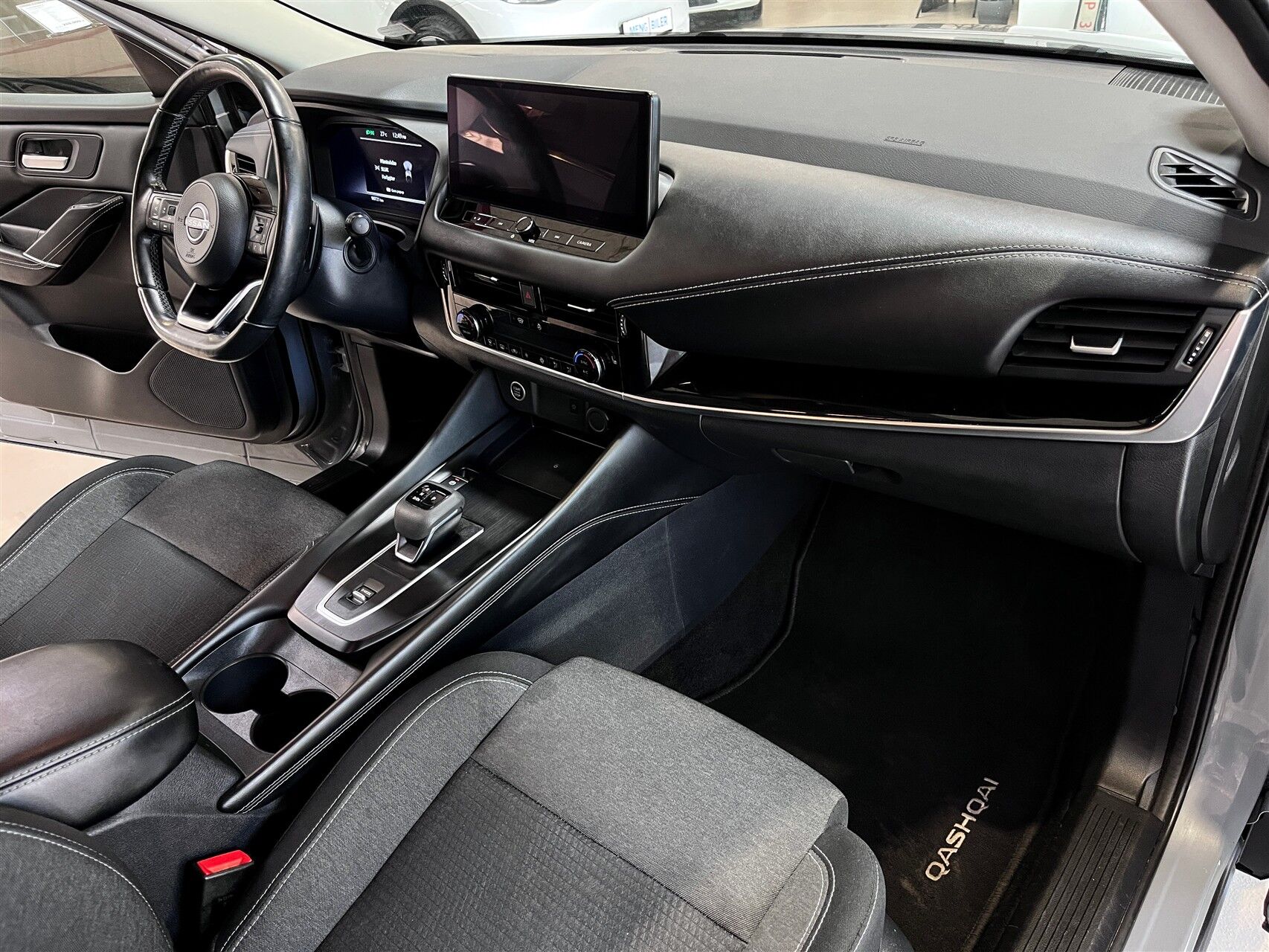 Billede af Nissan Qashqai 1,3 MHEV  Mild hybrid N-Connecta X-Tronic 158HK 5d 7g Aut.