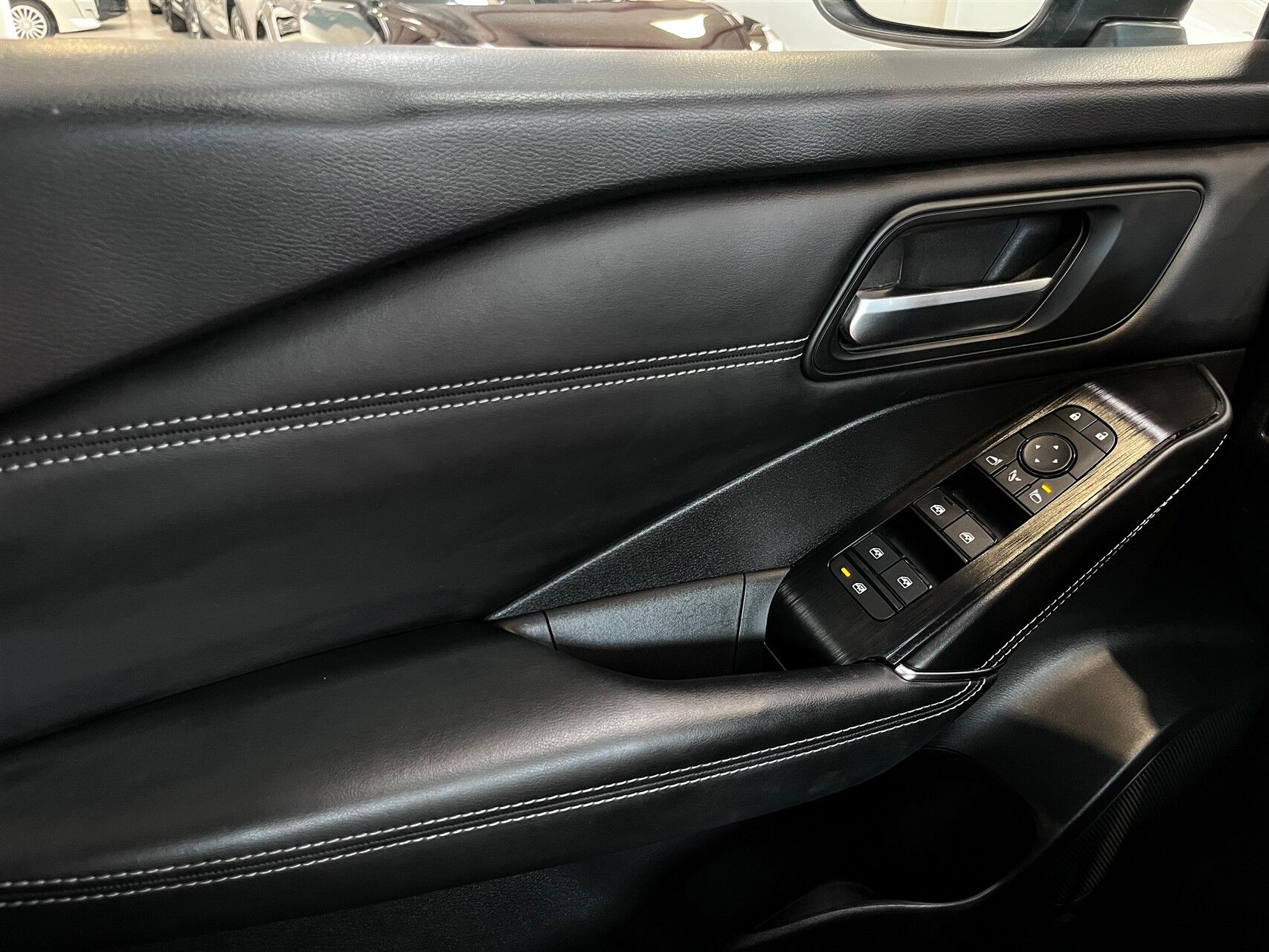Billede af Nissan Qashqai 1,3 MHEV  Mild hybrid N-Connecta X-Tronic 158HK 5d 7g Aut.