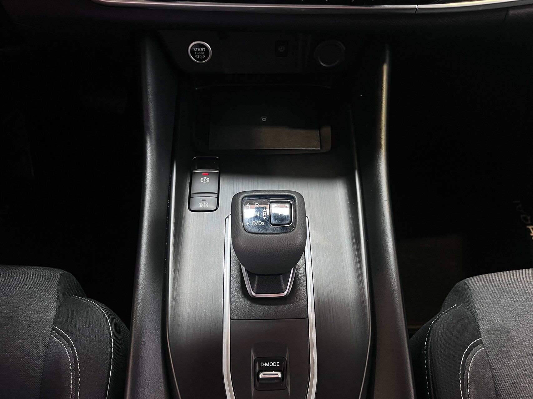 Billede af Nissan Qashqai 1,3 MHEV  Mild hybrid N-Connecta X-Tronic 158HK 5d 7g Aut.