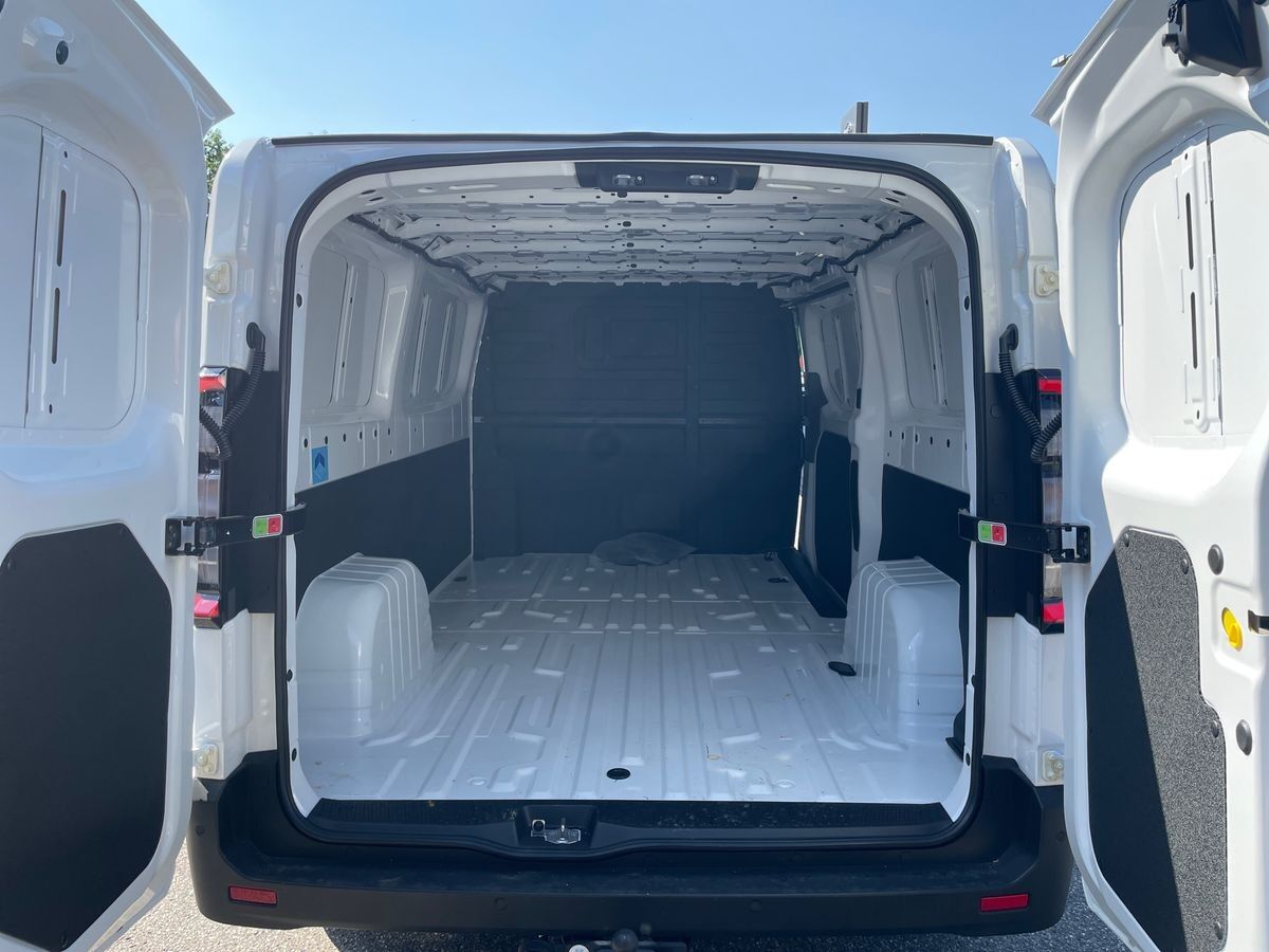 Billede af Farizon SV L2H1 83 kWh 231HK Van Aut.