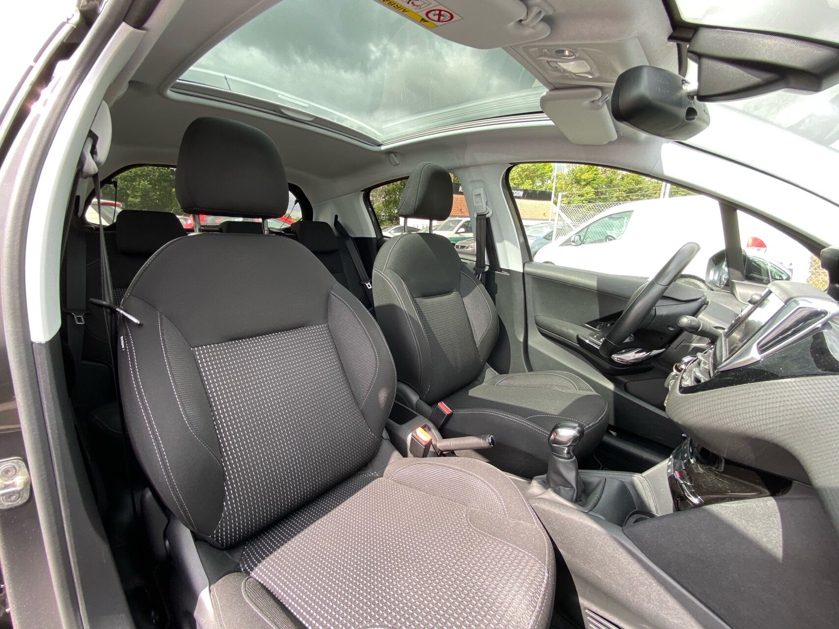 Billede af Peugeot 208 1,2 PureTech Allure+ 82HK 5d