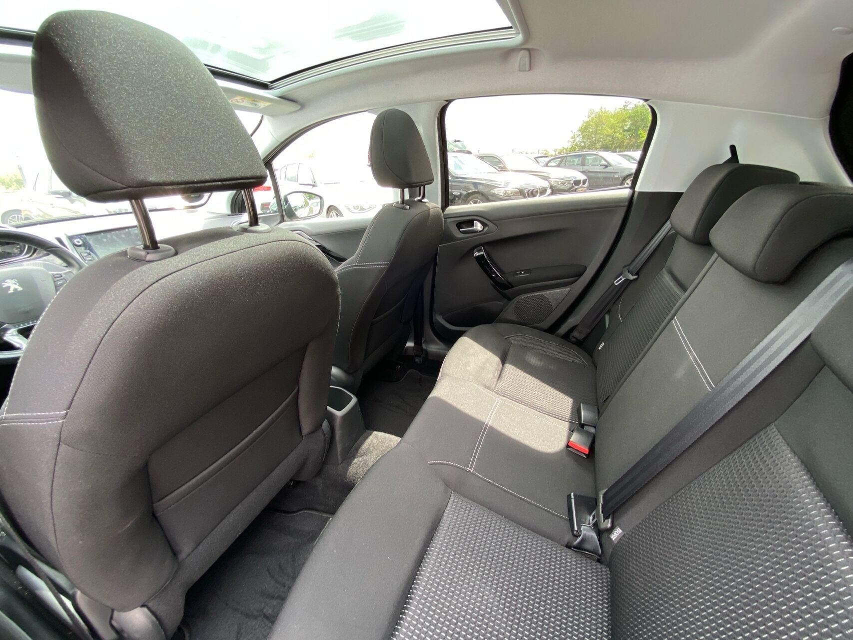 Billede af Peugeot 208 1,2 PureTech Allure+ 82HK 5d