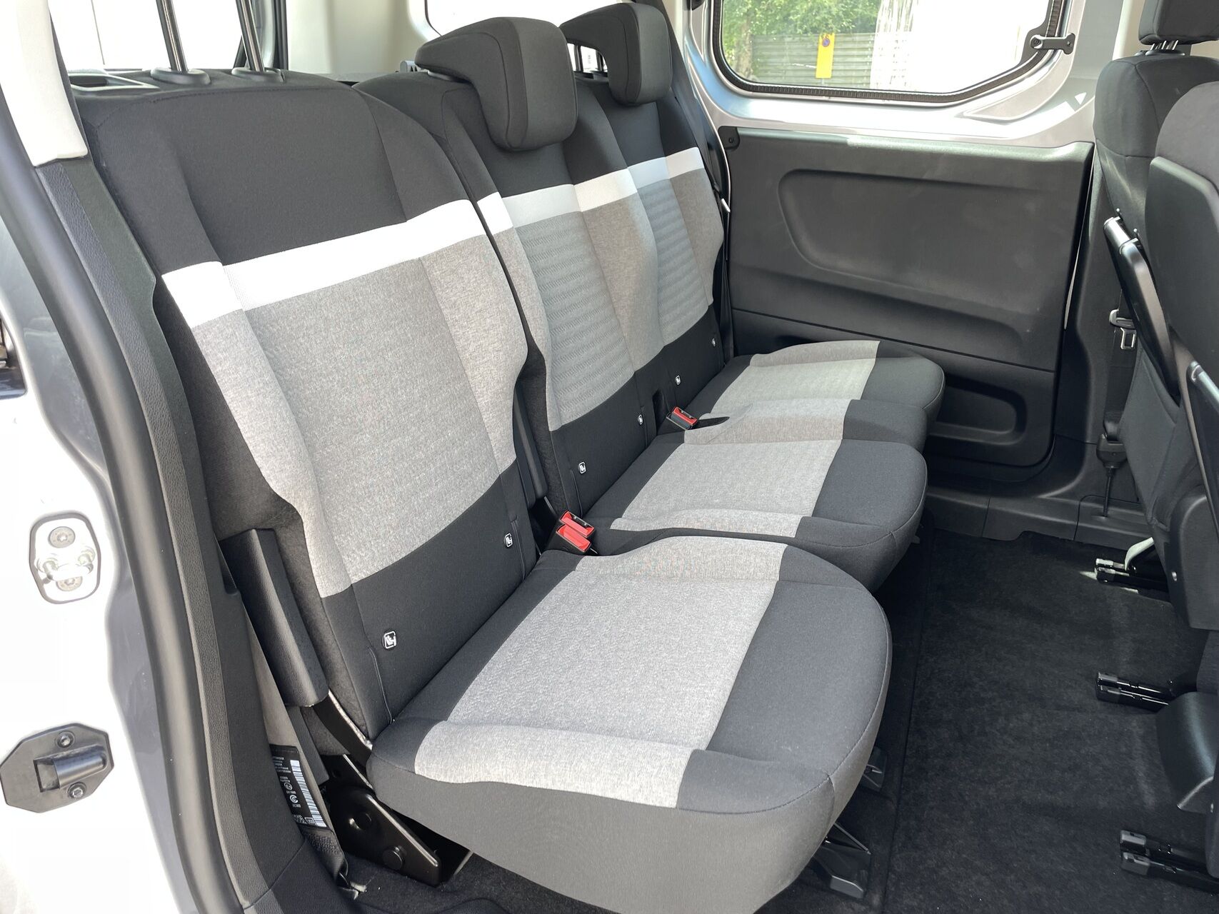Billede af Citroën e-Berlingo EL VTR Sport XL 136HK Aut.