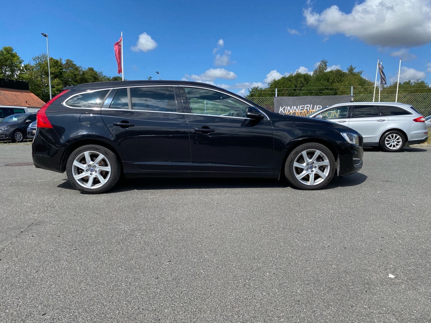 Billede af Volvo V60 2,4 D5 Momentum 215HK Stc 6g Aut.