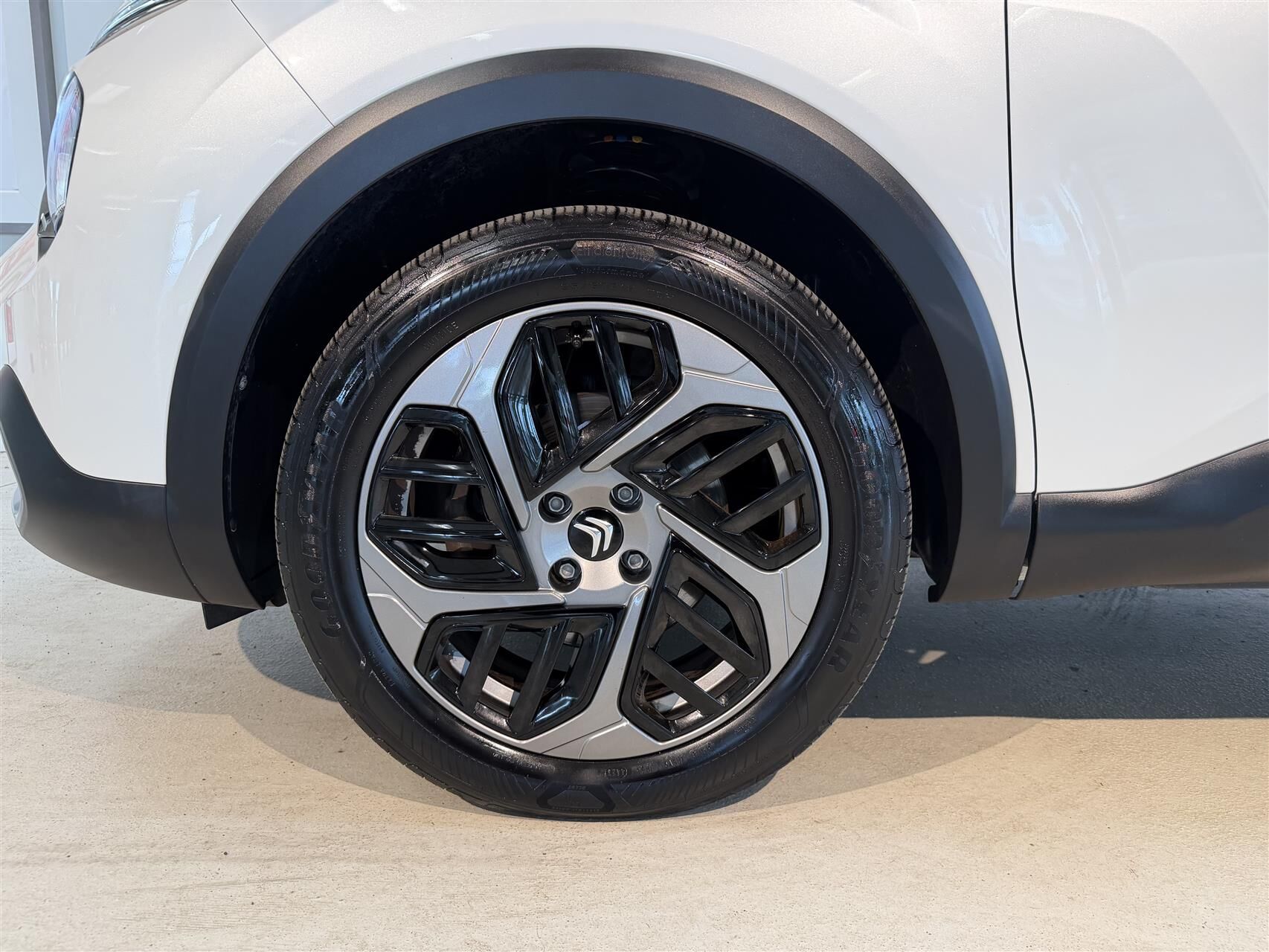 Billede af Citroën C4 1,2 PureTech VTR Sport EAT8 130HK 5d 8g Aut.