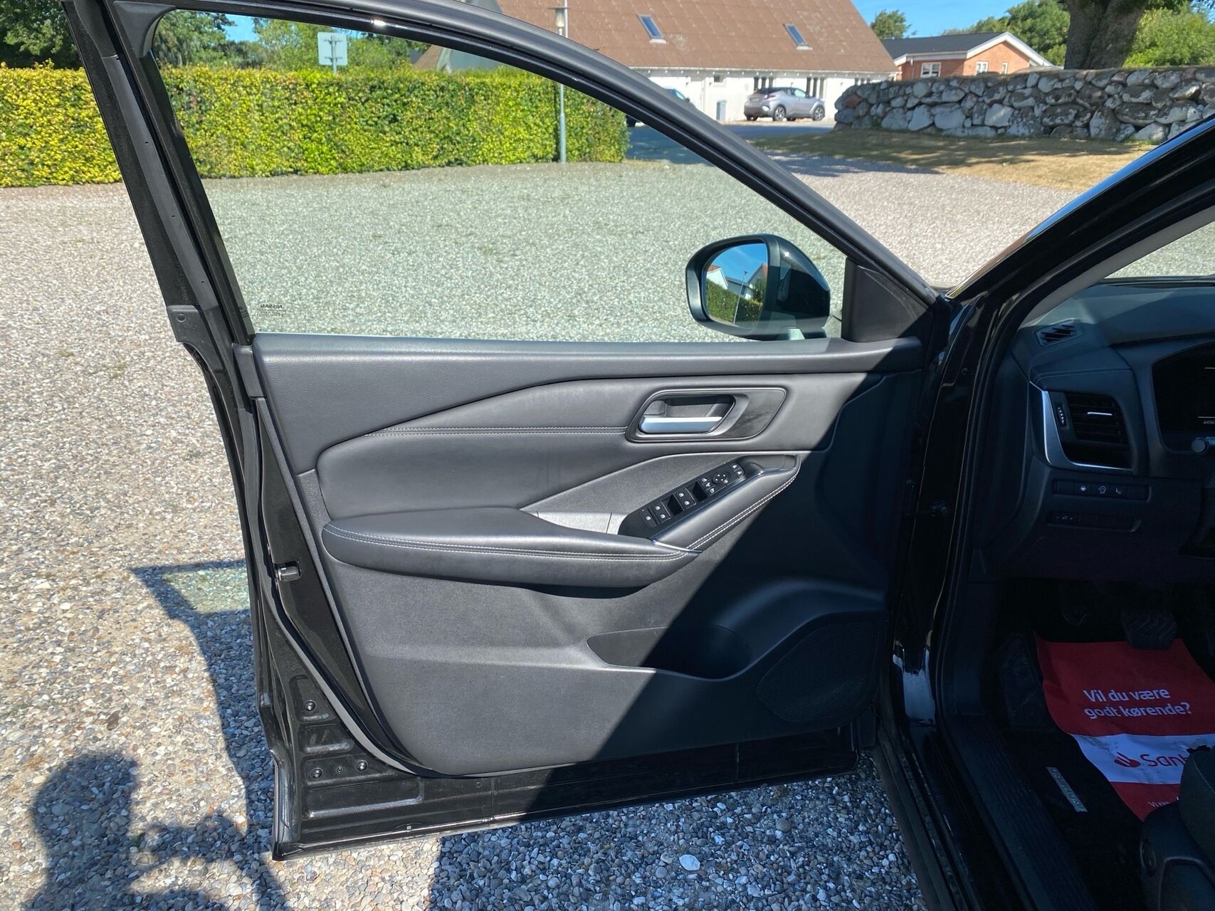 Billede af Nissan Qashqai 1,3 MHEV  Mild hybrid N-Connecta X-Tronic 158HK 5d 7g Aut.