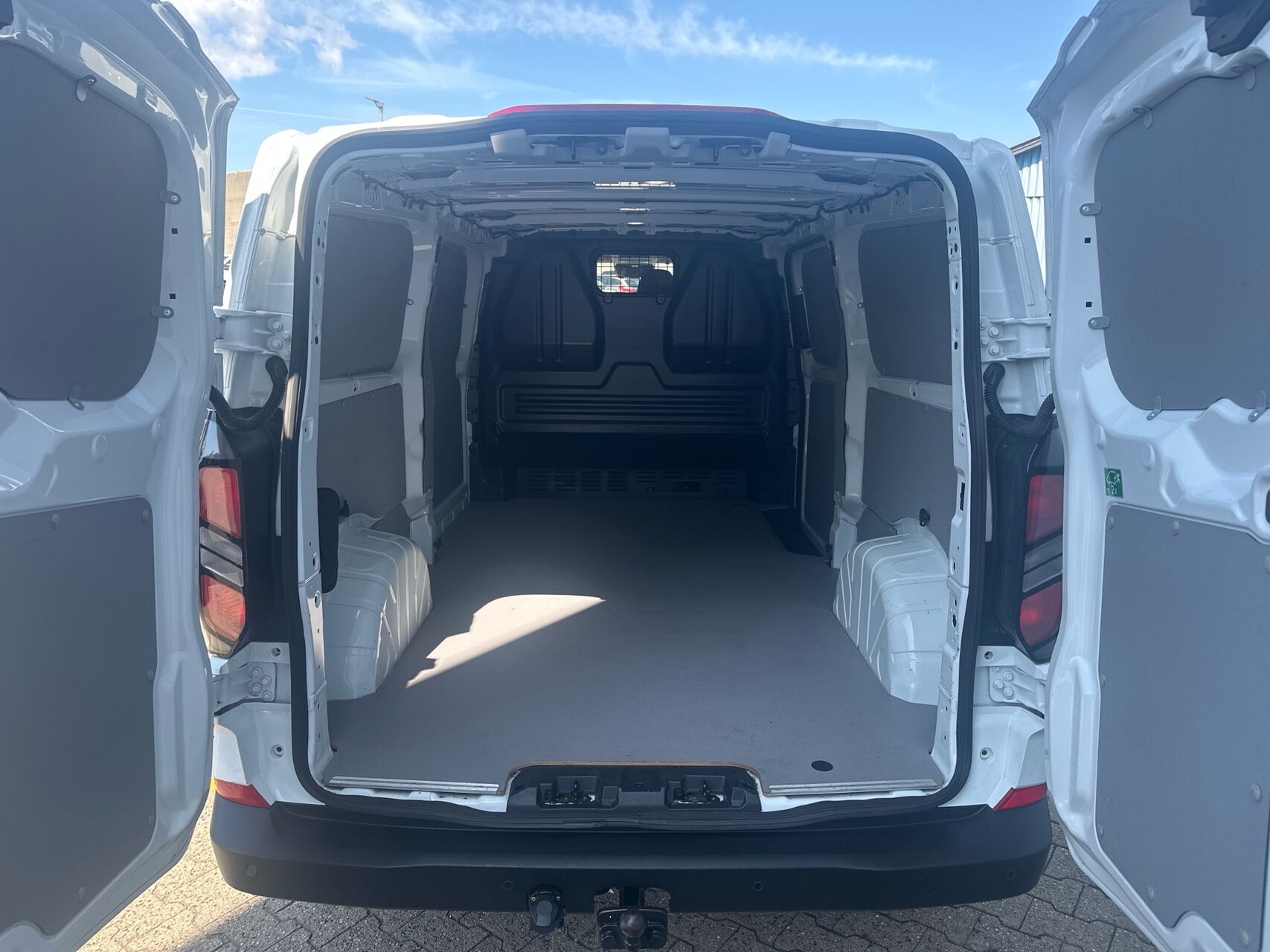 Billede af Ford Transit Custom 300 L2H1 2,0 EcoBlue Trend 136HK Van 6g