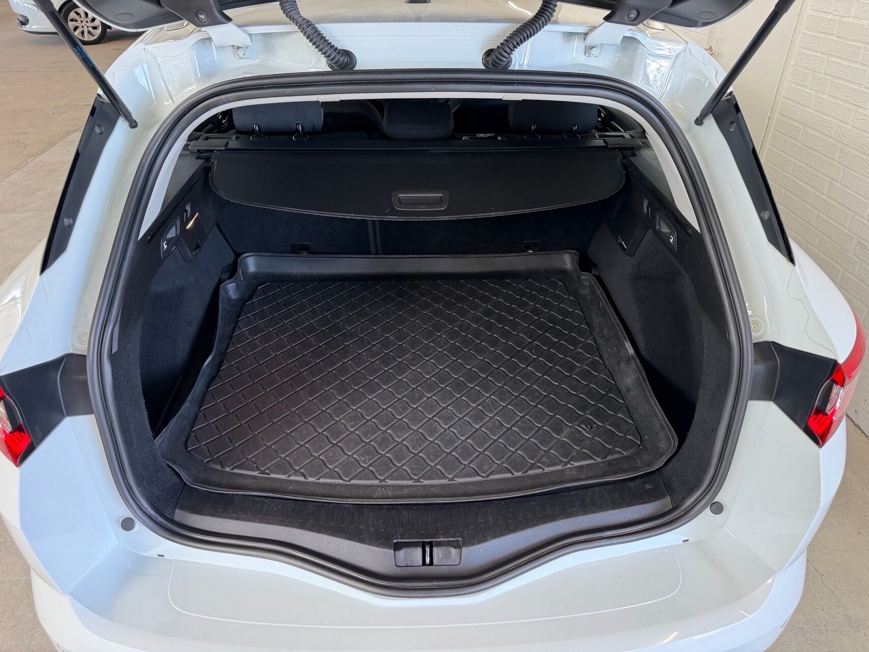 Billede af Renault Mégane Sport Tourer 1,2 TCE Zen 100HK Stc 6g