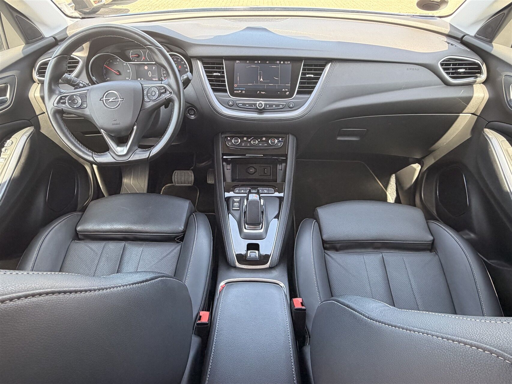 Billede af Opel Grandland X 1,6 PHEV  Plugin-hybrid Ultimate AWD 300HK 5d 8g Aut.