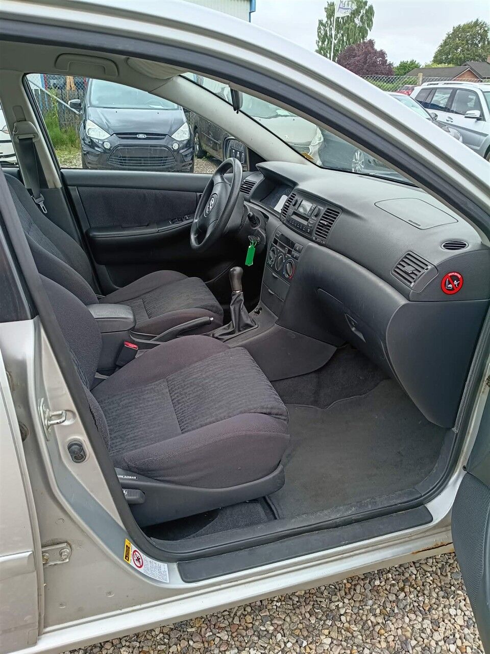 Billede af Toyota Corolla 1,6 Linea Terra 110HK 3d