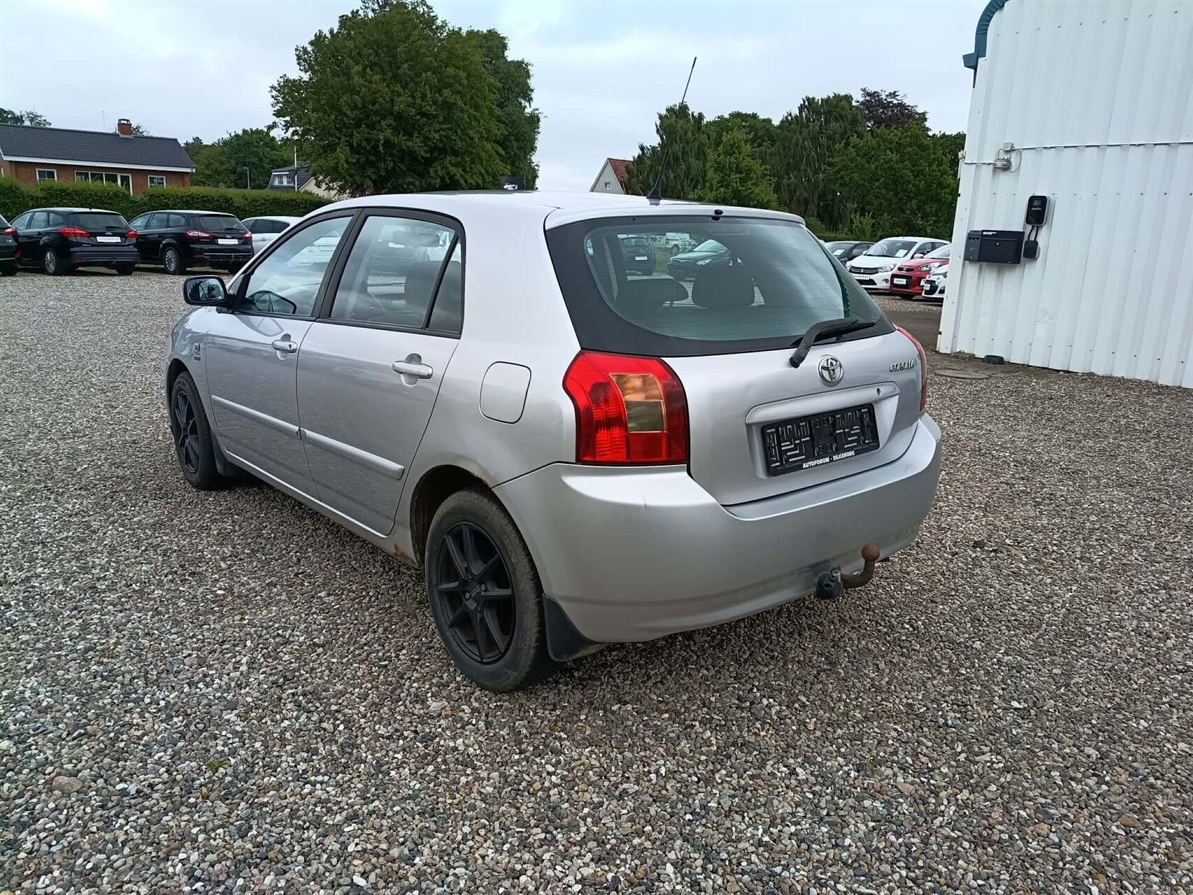 Billede af Toyota Corolla 1,6 Linea Terra 110HK 3d