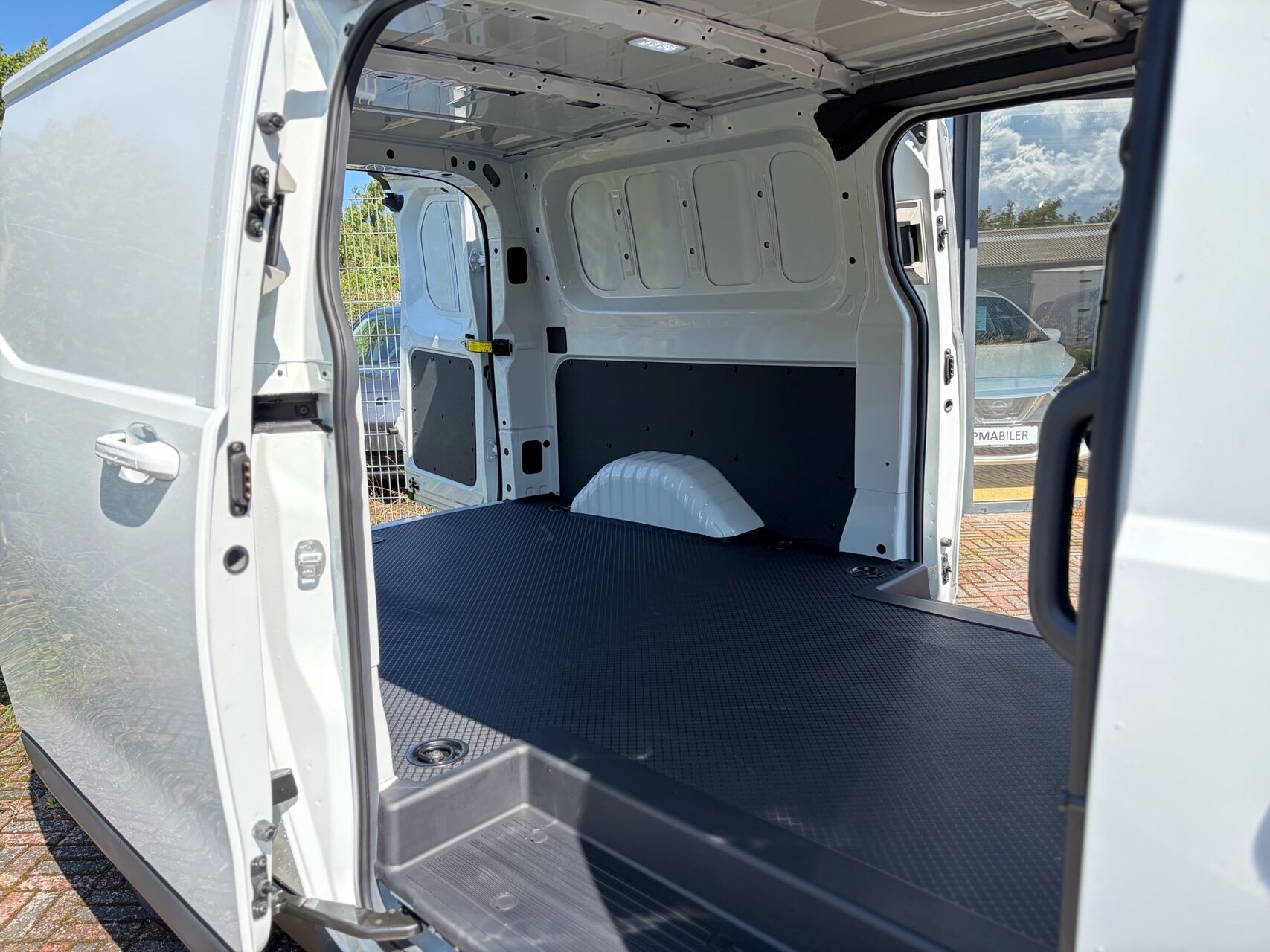 Billede af Maxus e-Deliver 7 L2H1 EL 204HK Van Aut.