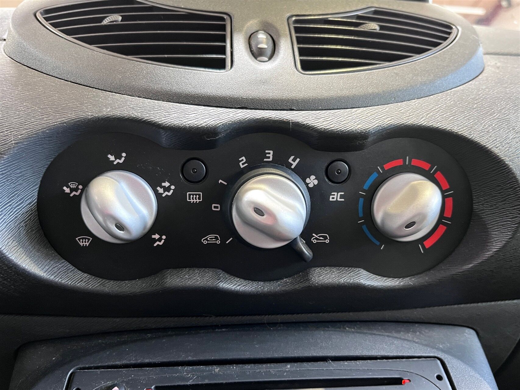 Billede af Renault Twingo 1,2 16V 75 74HK 3d