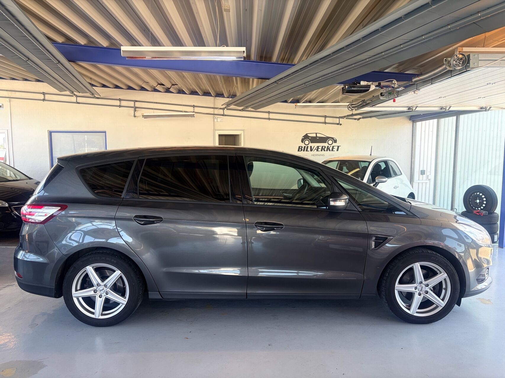 Billede af Ford S-Max 7 Sæder 2,0 TDCi Trend 150HK 6g