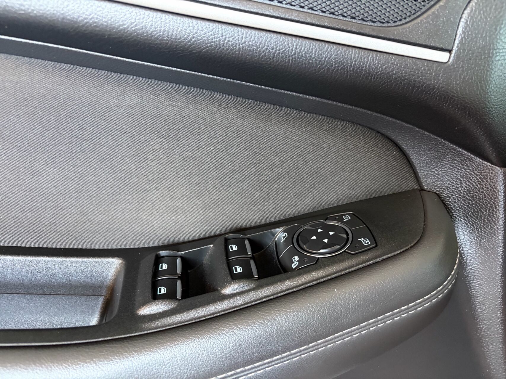 Billede af Ford S-Max 7 Sæder 2,0 TDCi Trend 150HK 6g