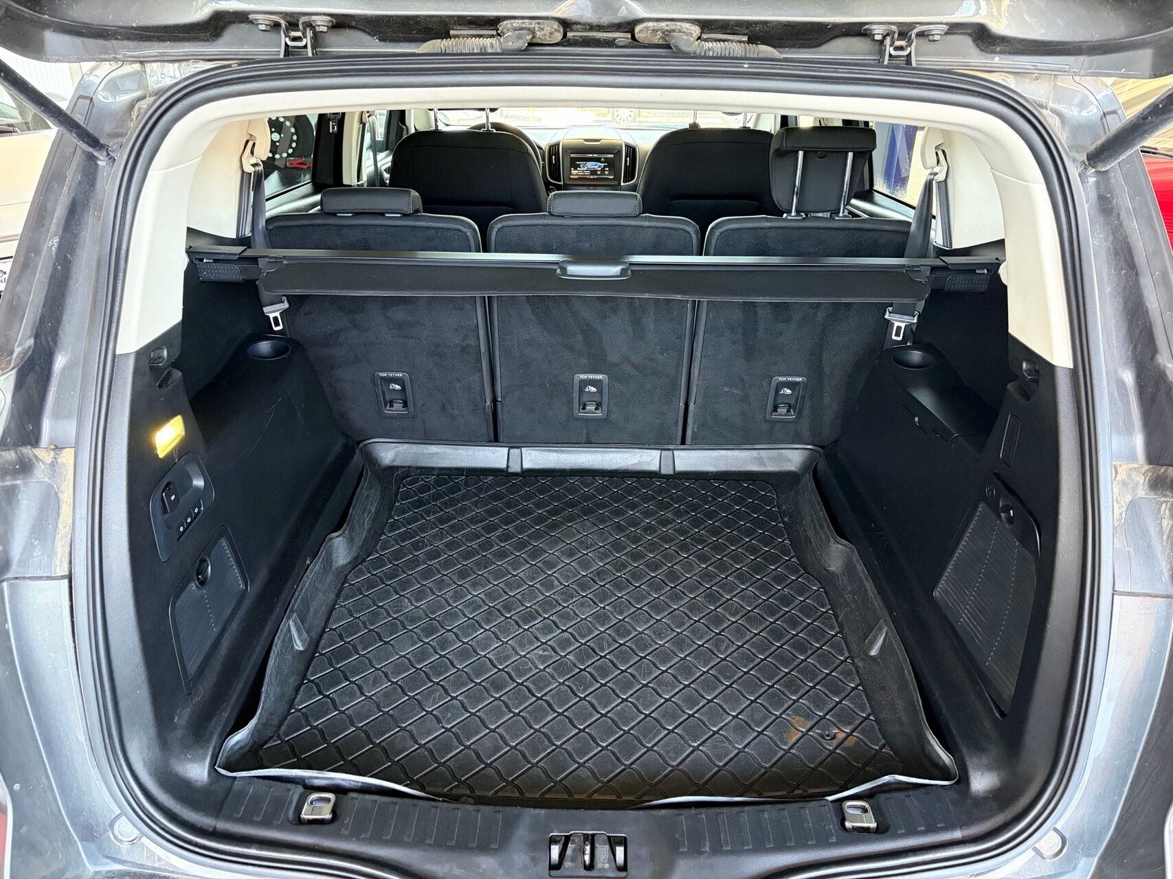 Billede af Ford S-Max 7 Sæder 2,0 TDCi Trend 150HK 6g