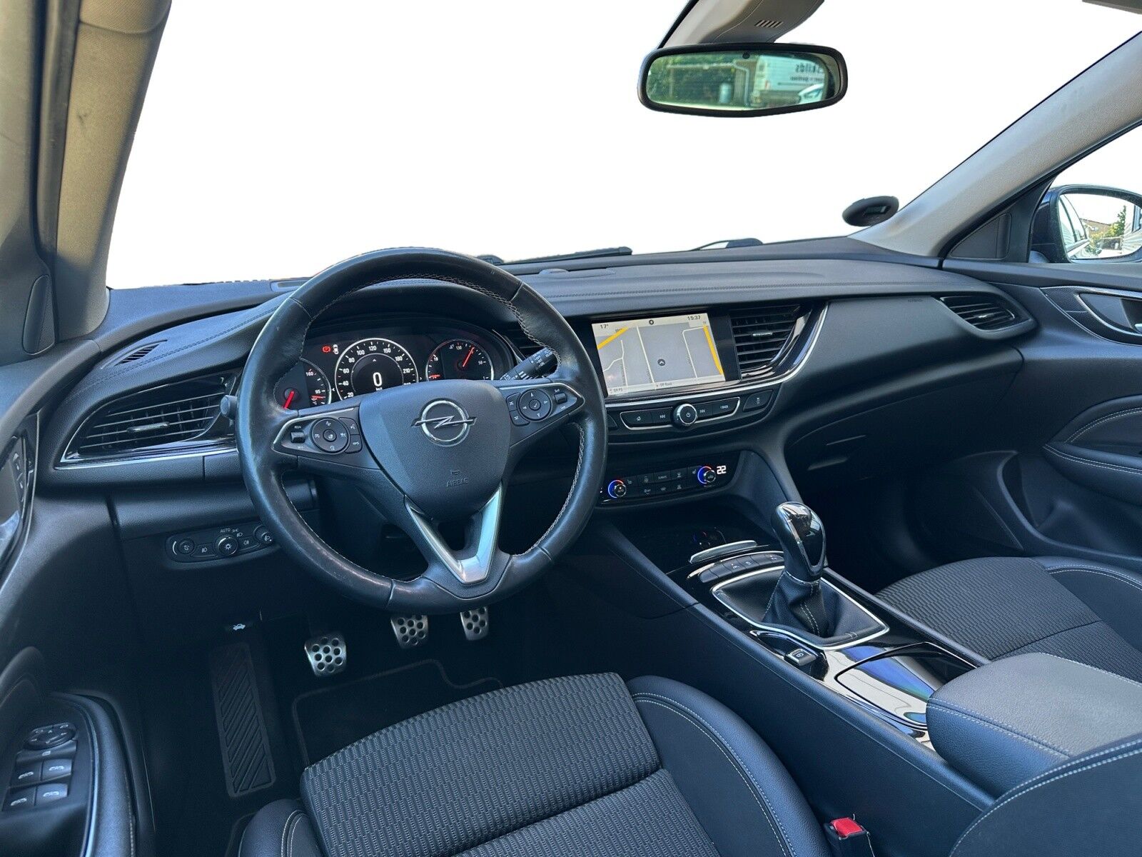 Billede af Opel Insignia Sports Tourer 1,5 Turbo Dynamic Start/Stop 165HK Stc 6g