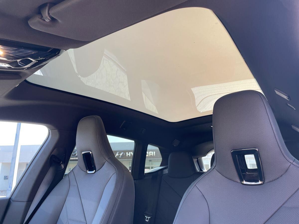 Billede af BMW iX 40 EL Fully Charged XDrive 326HK 5d Aut.