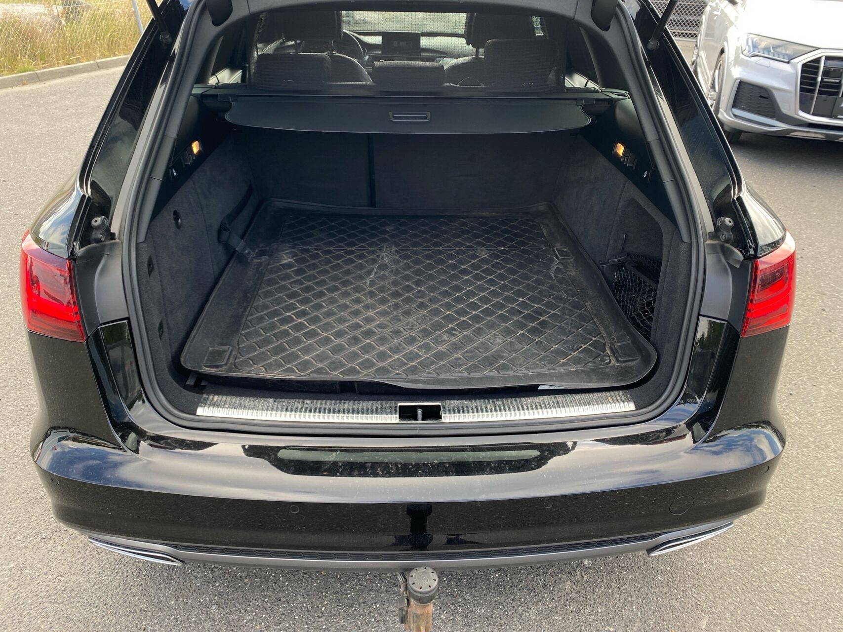 Billede af Audi A6 Avant 3,0 TDI S Tronic 218HK Stc 7g Aut.